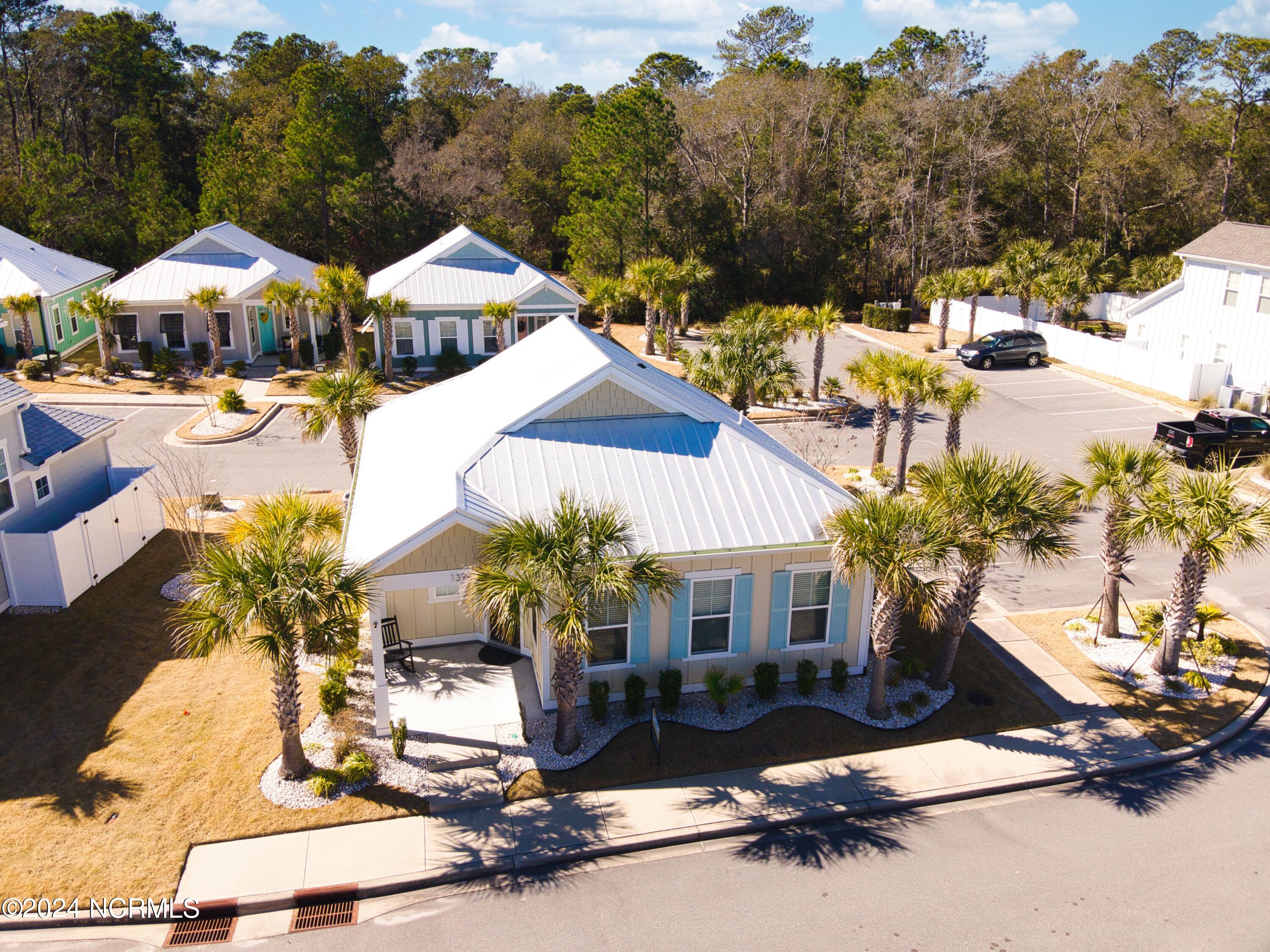 1394 Albacore Loop