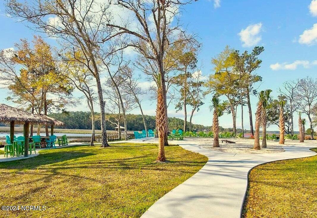 1394 Albacore Loop