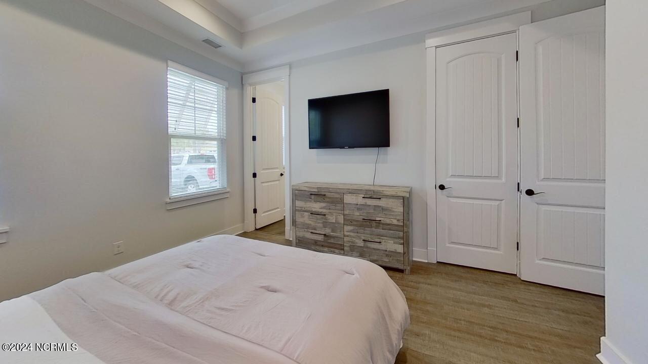 1394 Albacore Loop