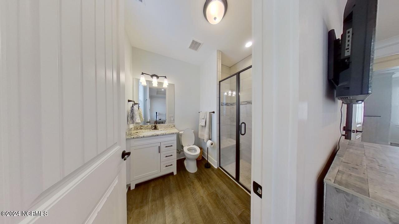 1394 Albacore Loop