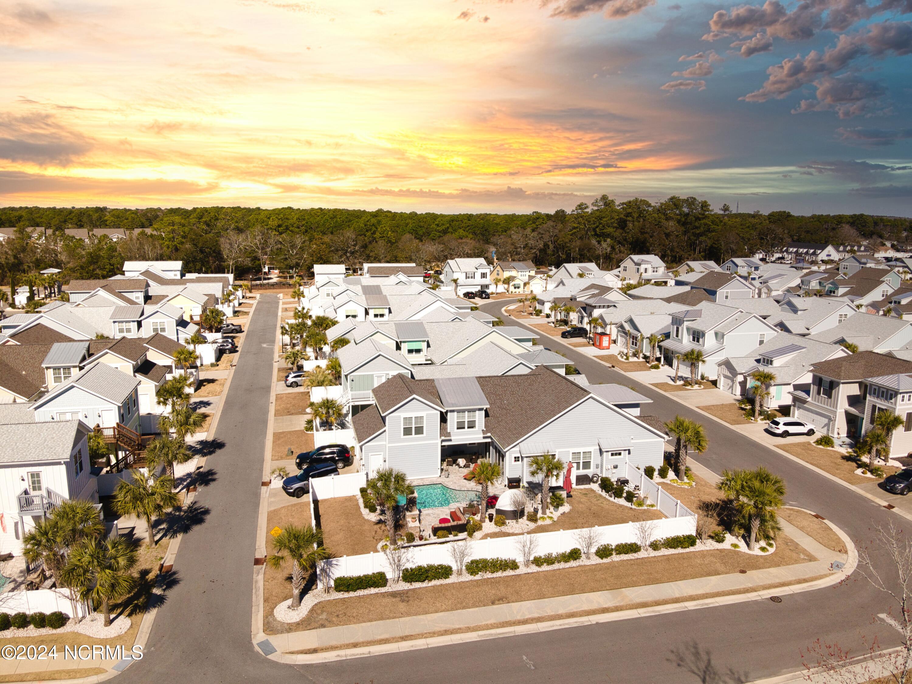 1394 Albacore Loop