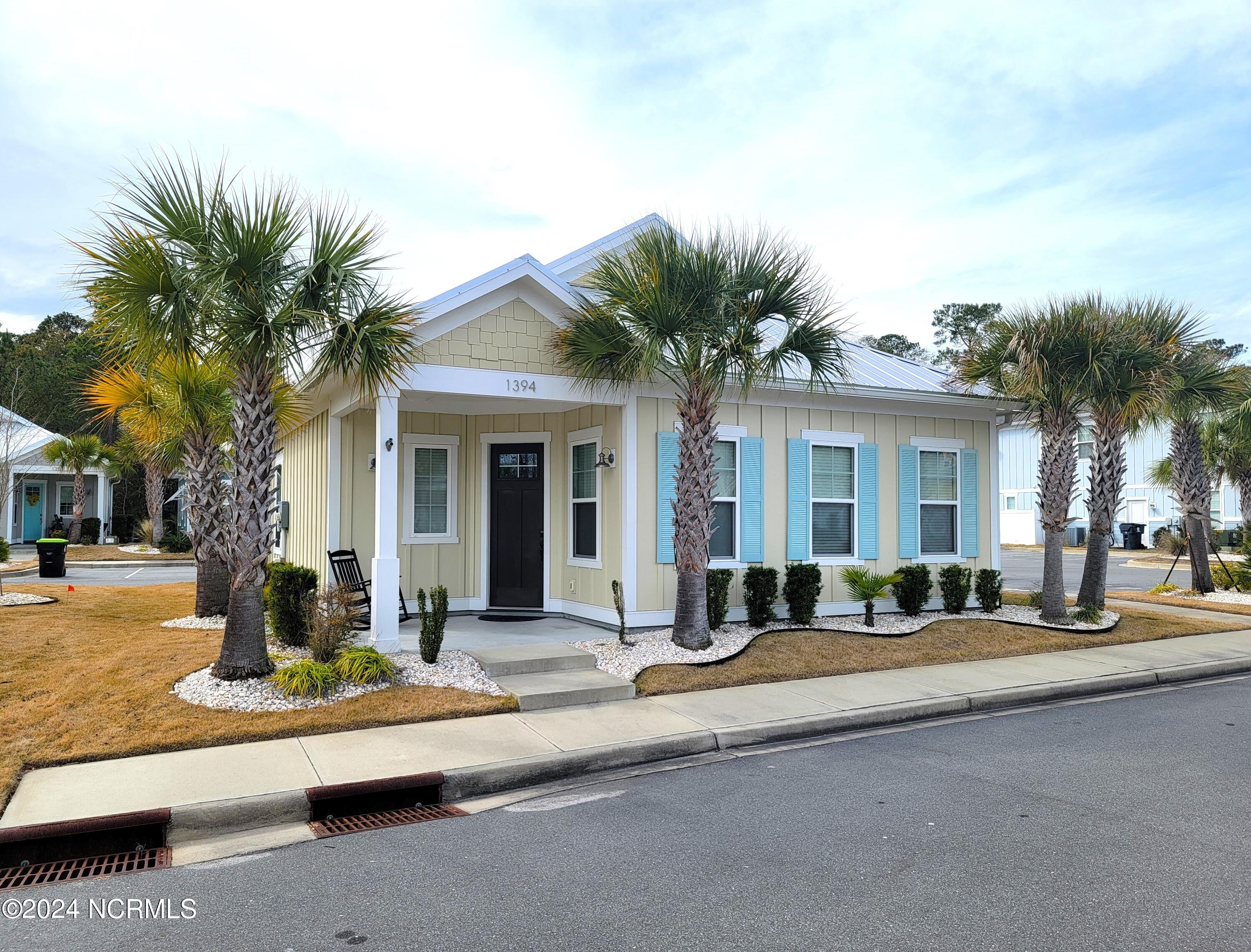 1394 Albacore Loop