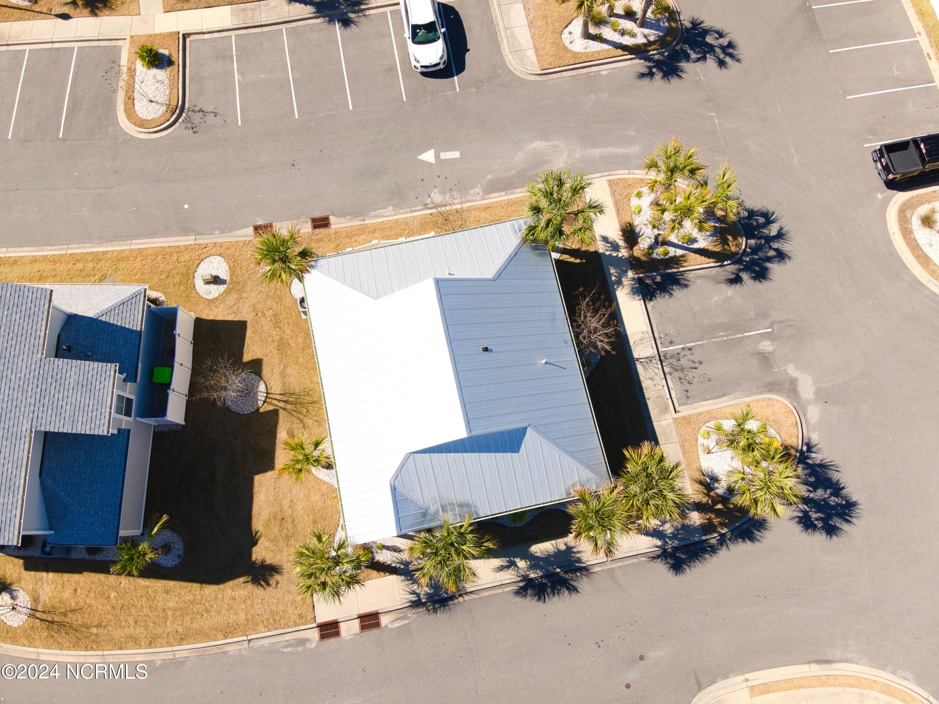 1394 Albacore Loop