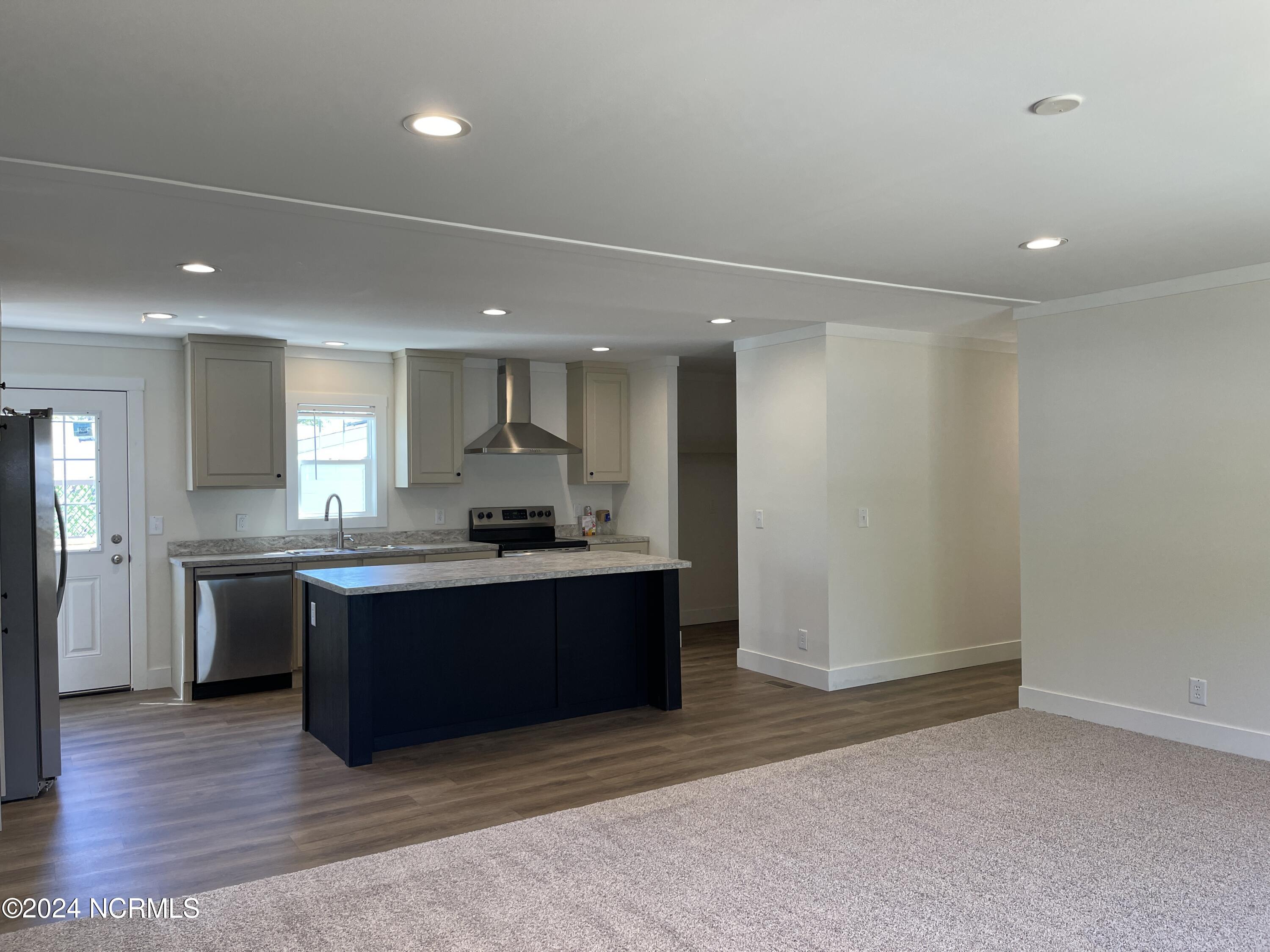 1205 Beach Drive