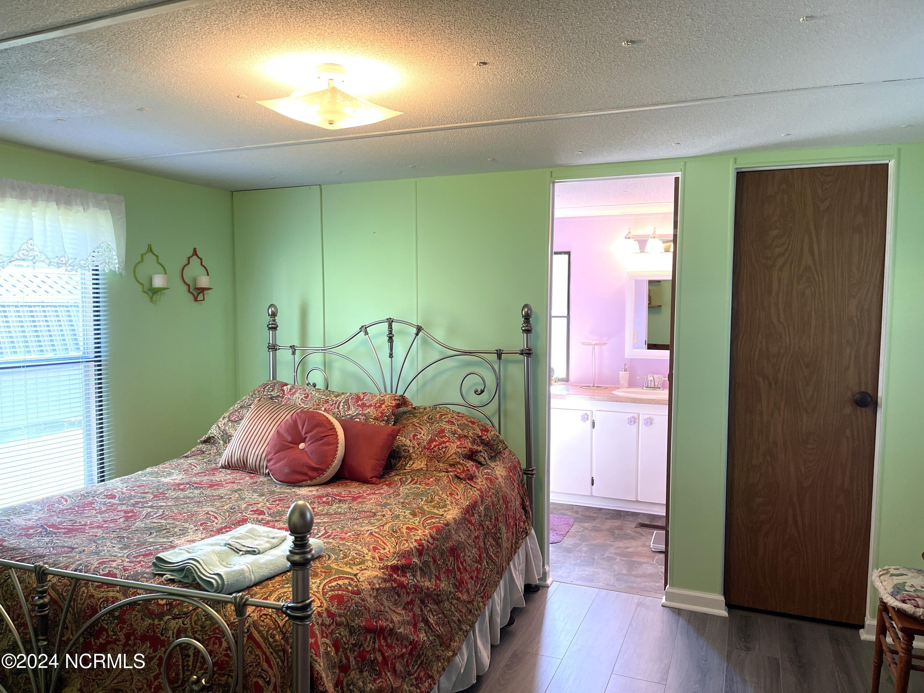 2529 Ocean Sound Circle SW