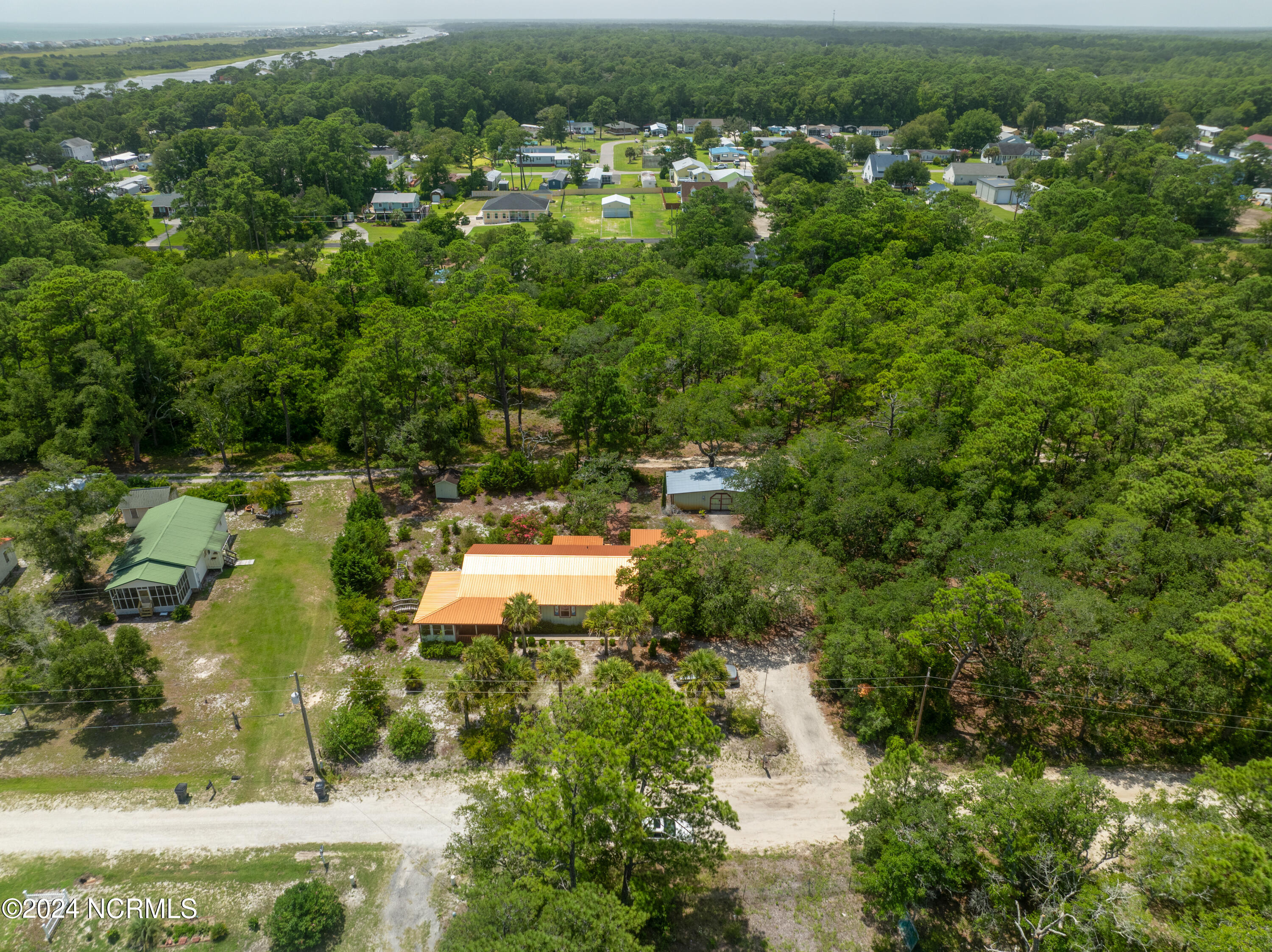 2809 Coastal Shores Road SW