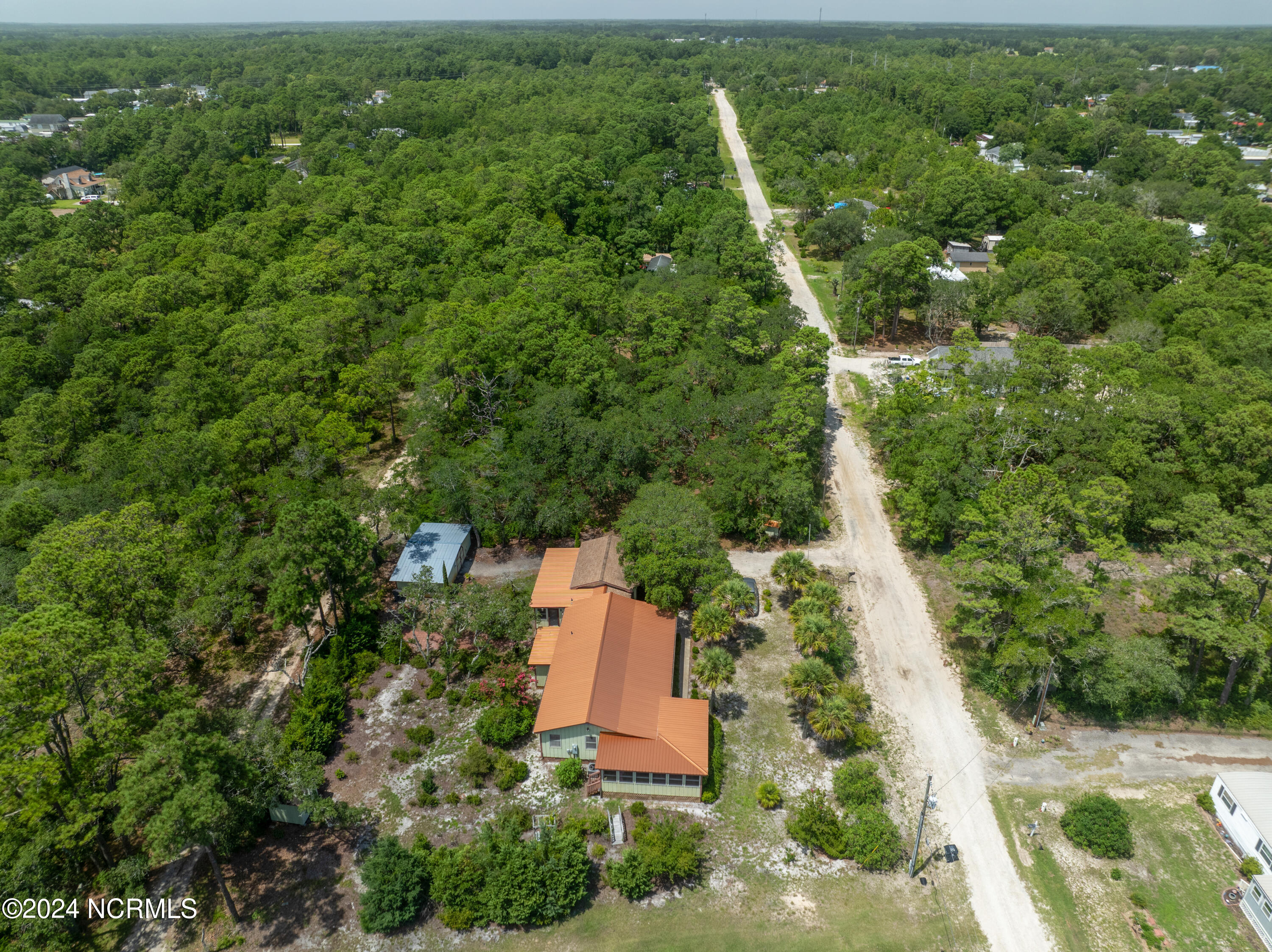 2809 Coastal Shores Road SW