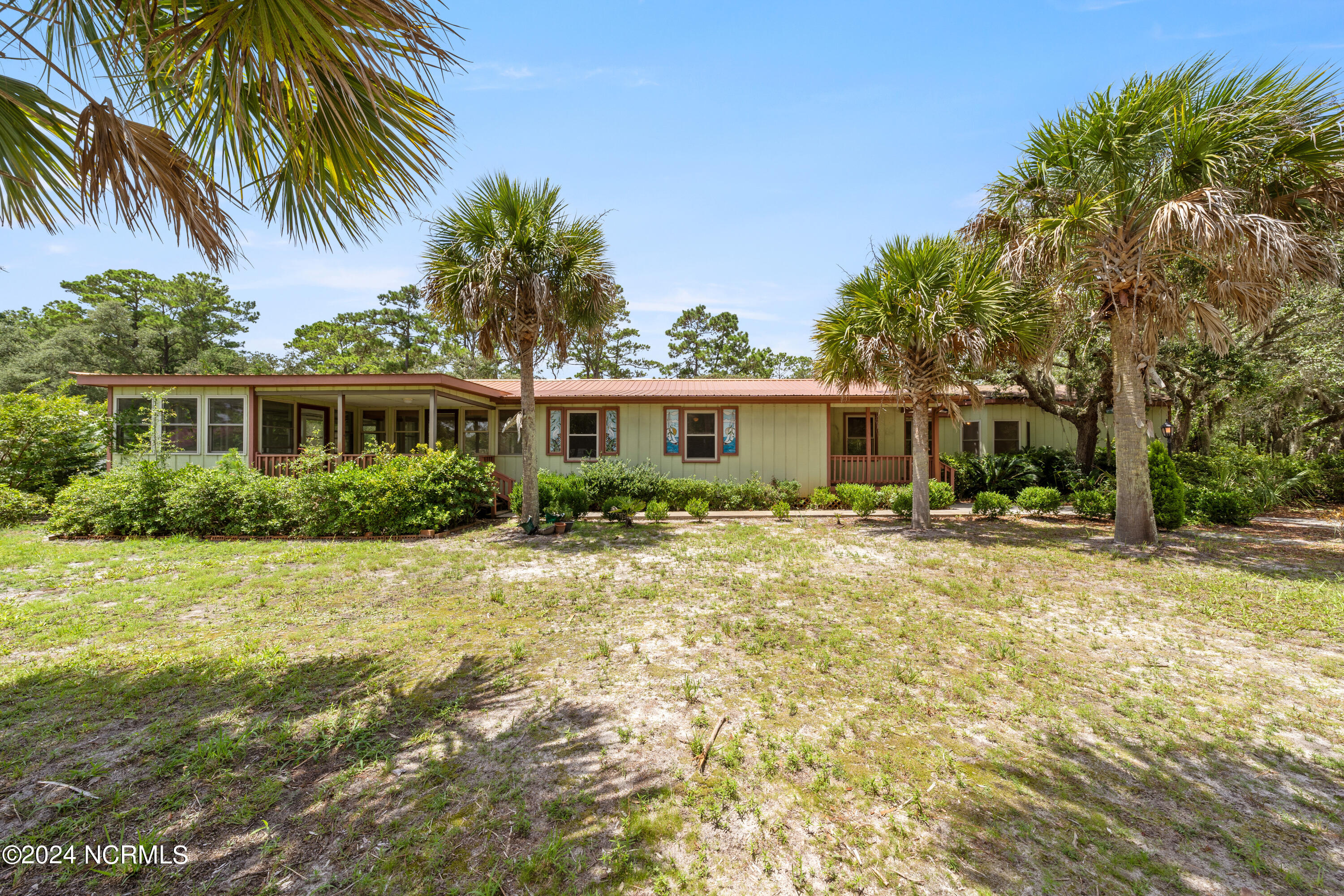 2809 Coastal Shores Road SW