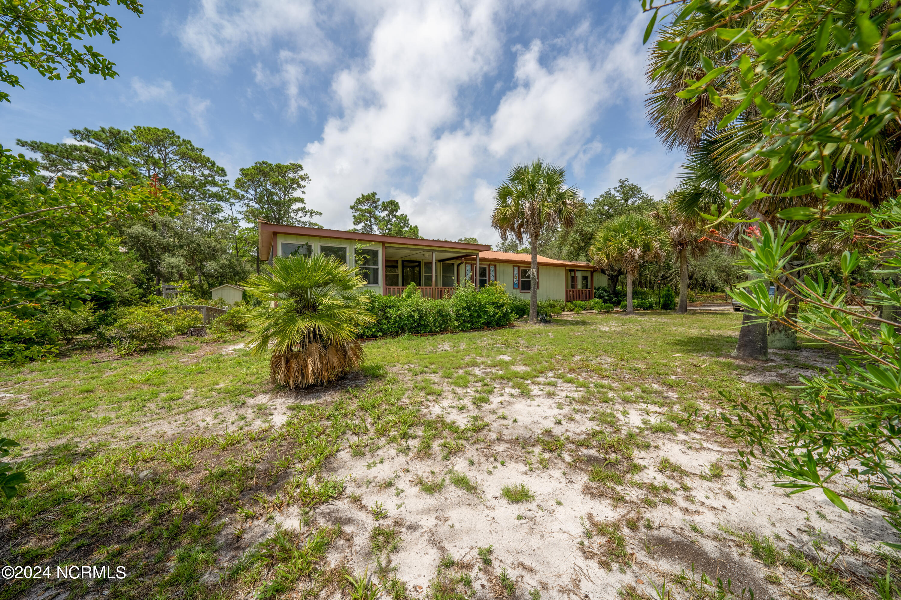 2809 Coastal Shores Road SW