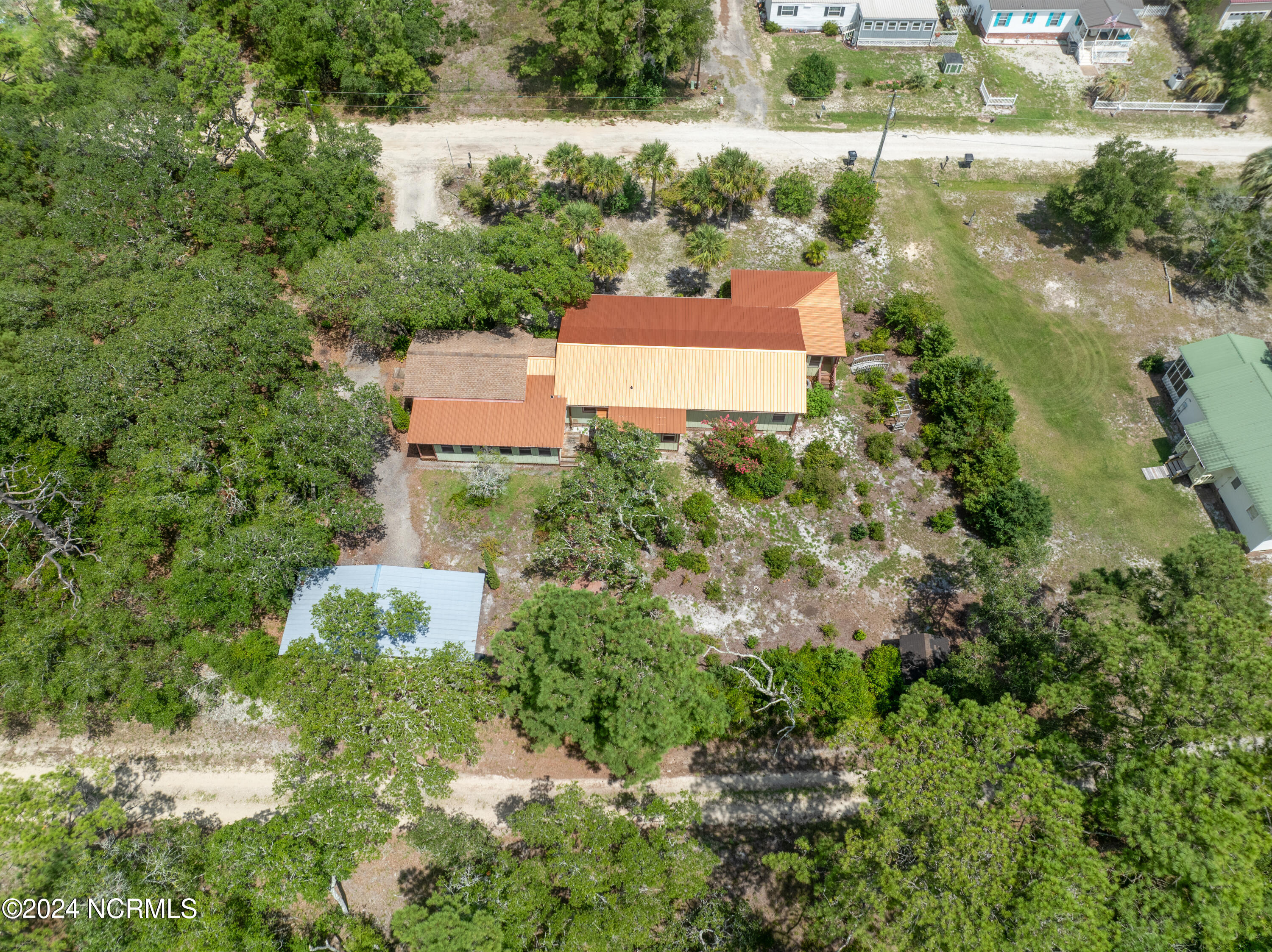 2809 Coastal Shores Road SW