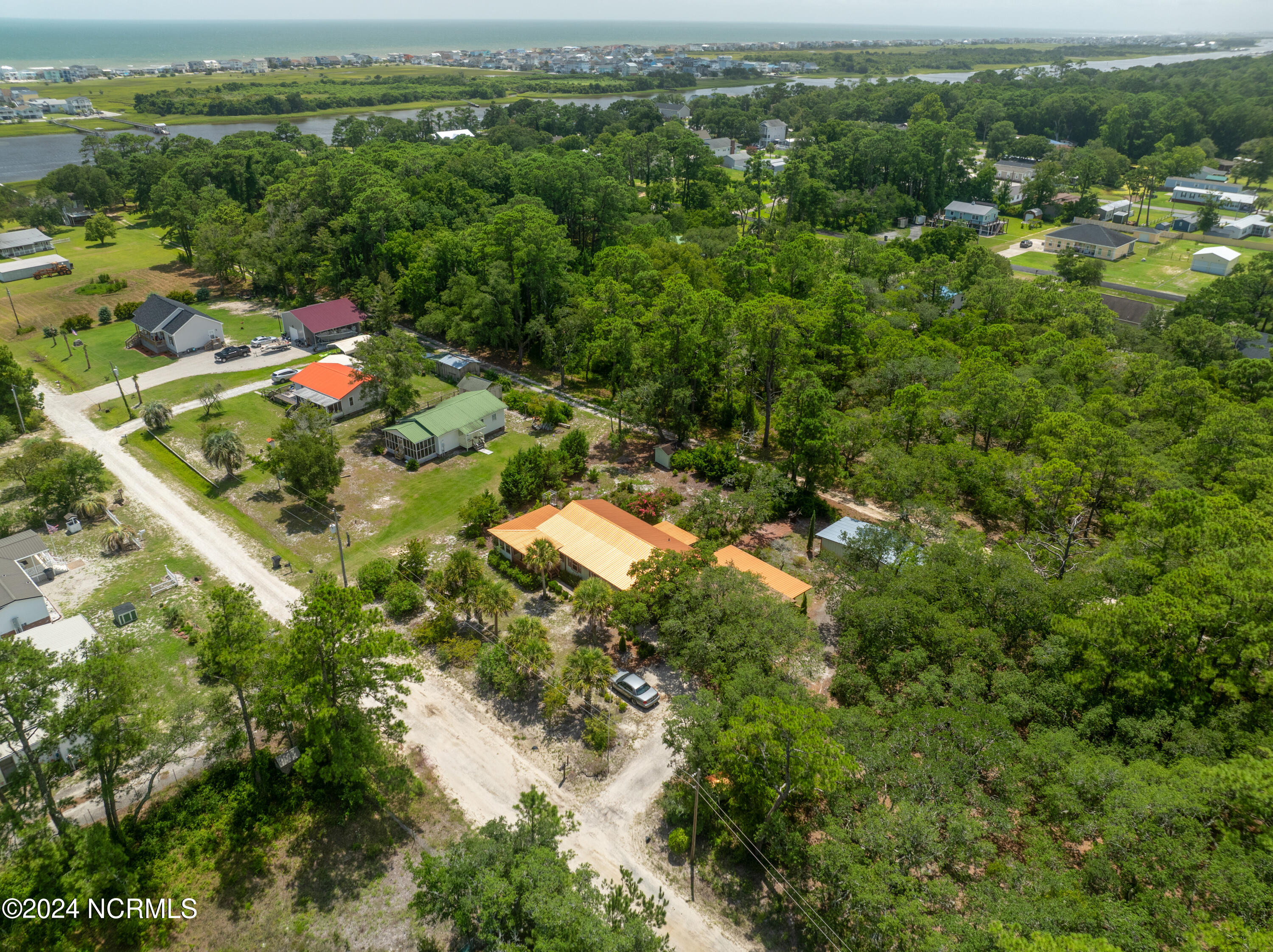 2809 Coastal Shores Road SW