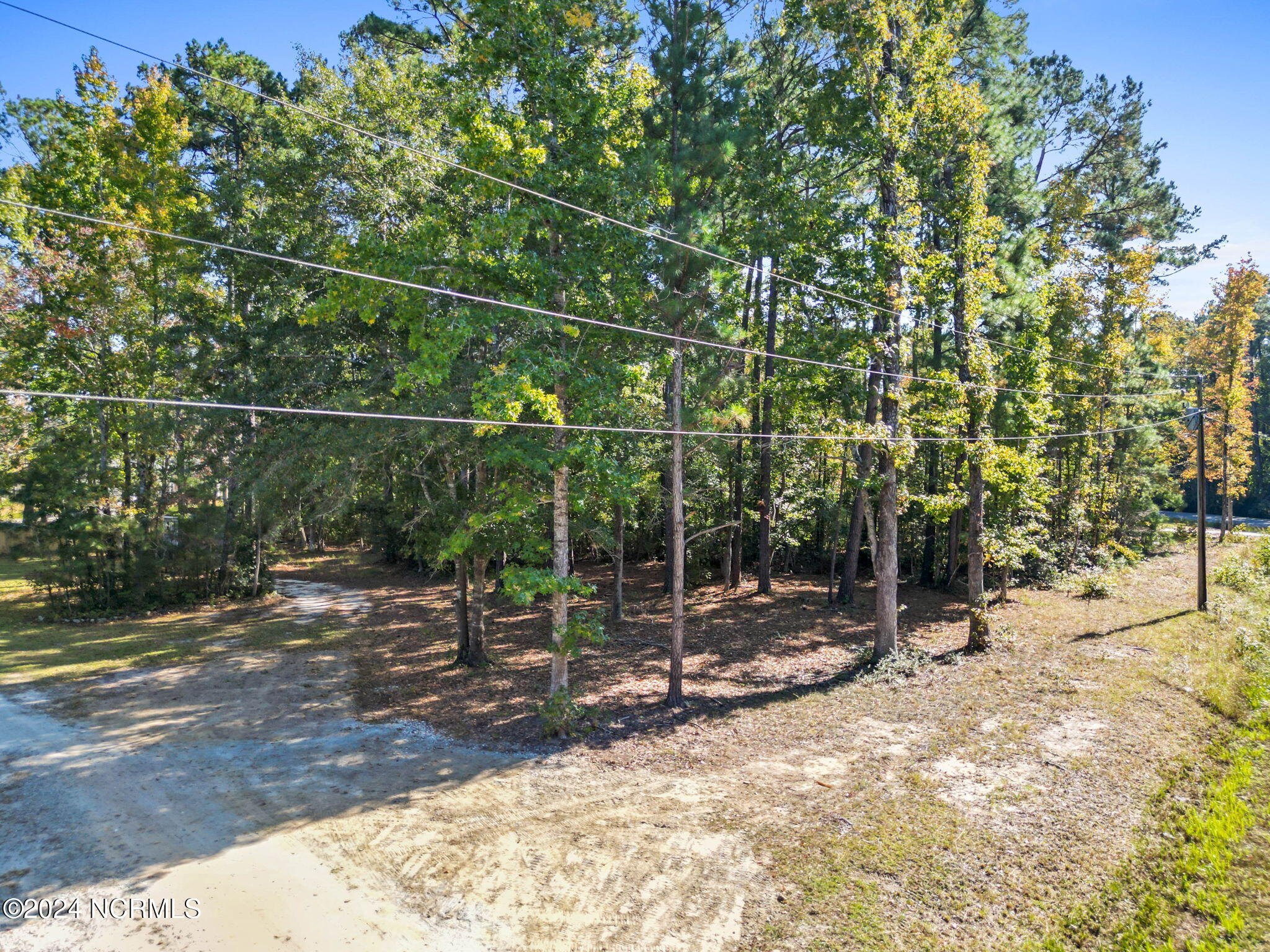464 Boundary Loop Road NW
