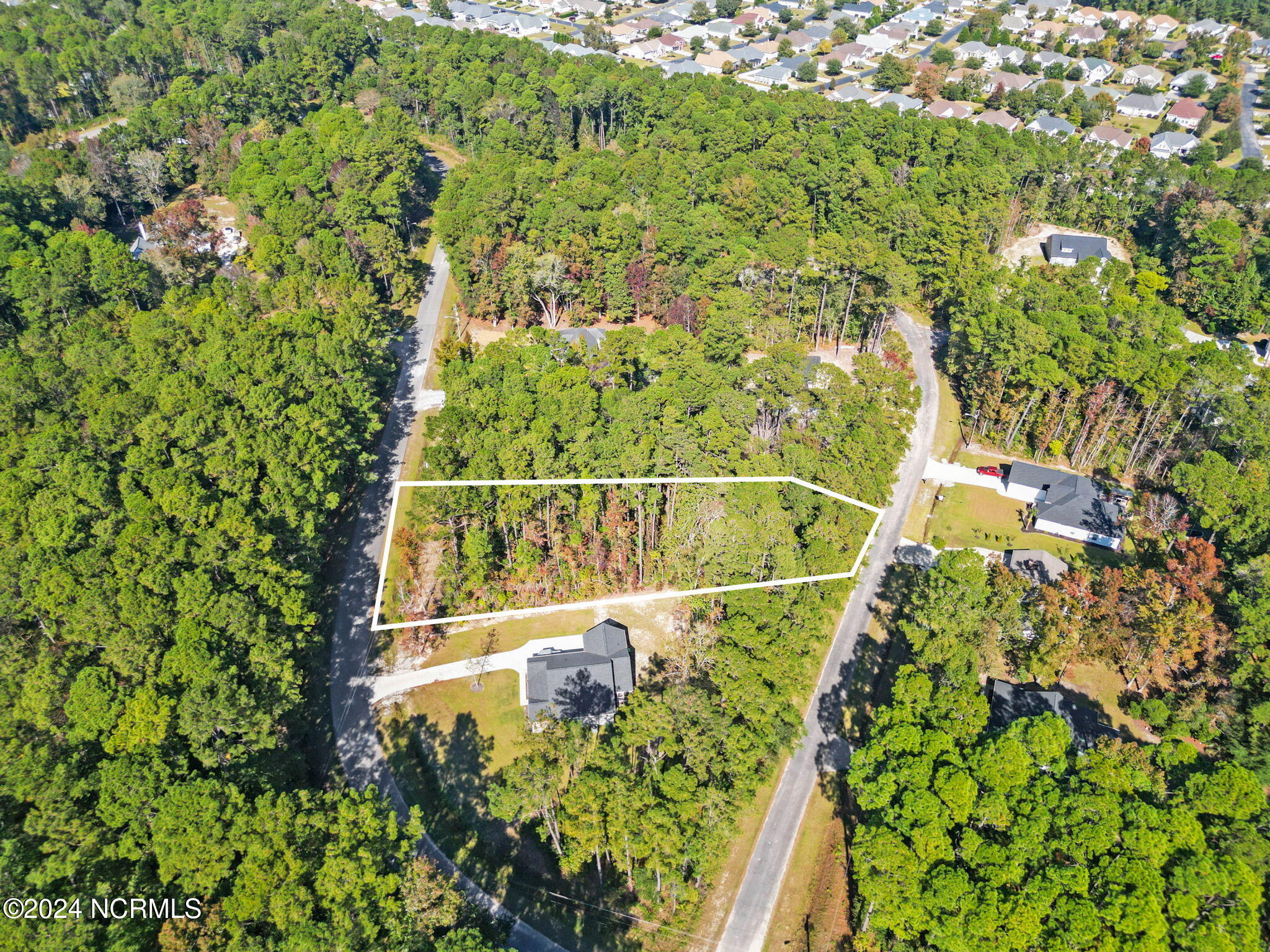 464 Boundary Loop Road NW