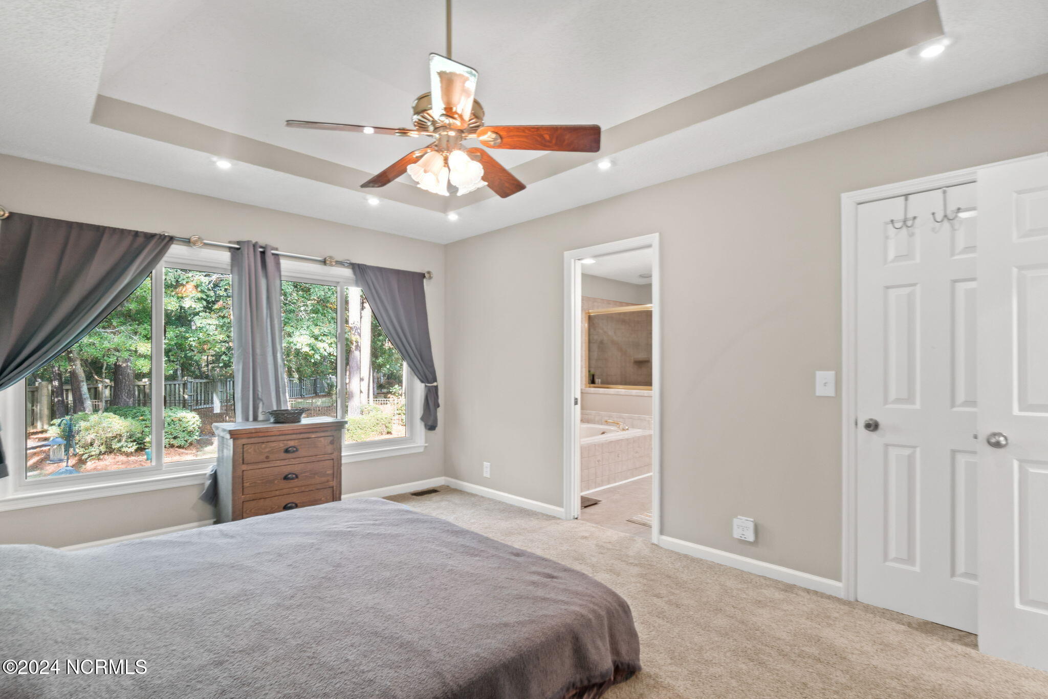 933 Green Pointe Drive