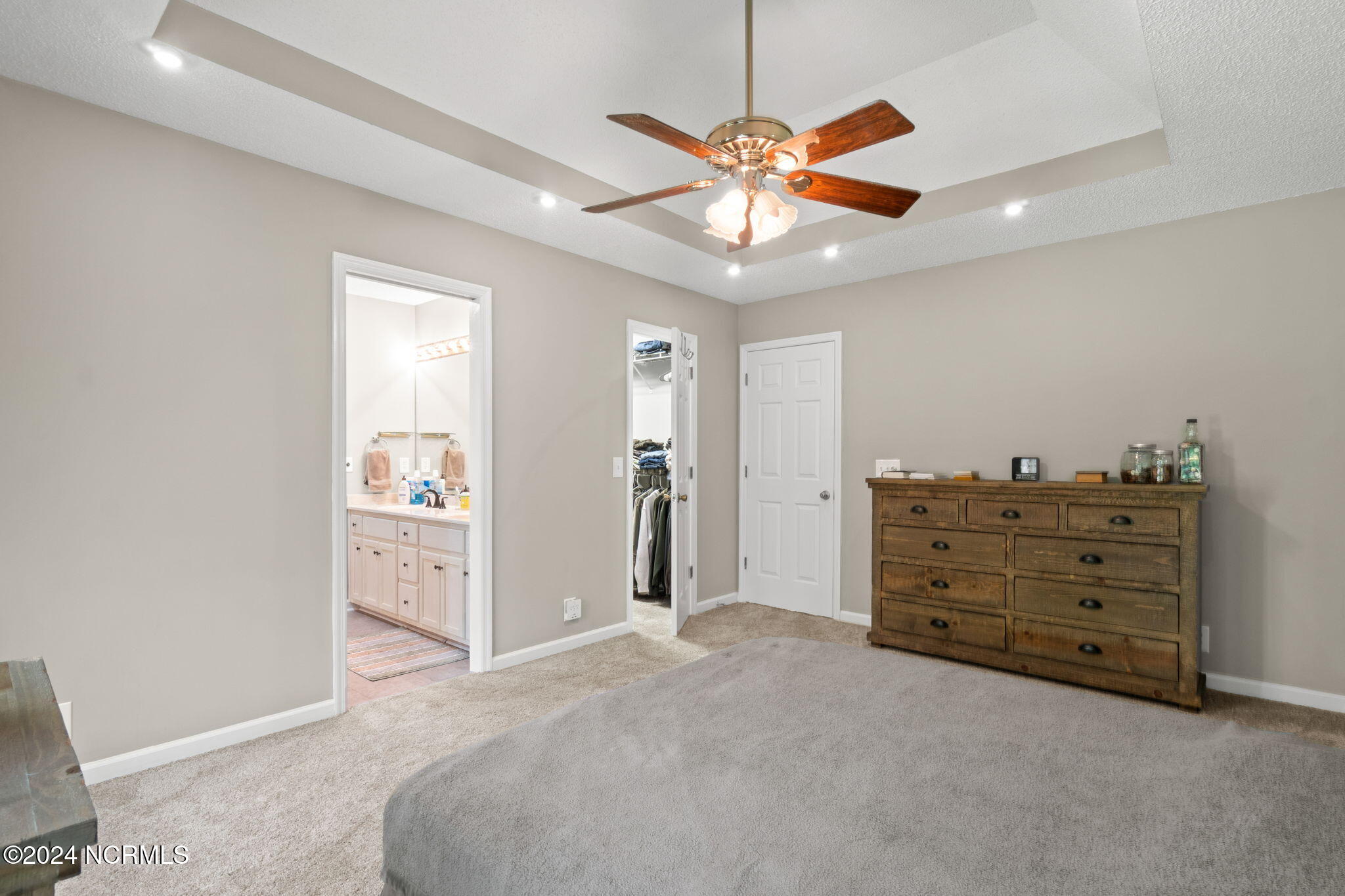 933 Green Pointe Drive
