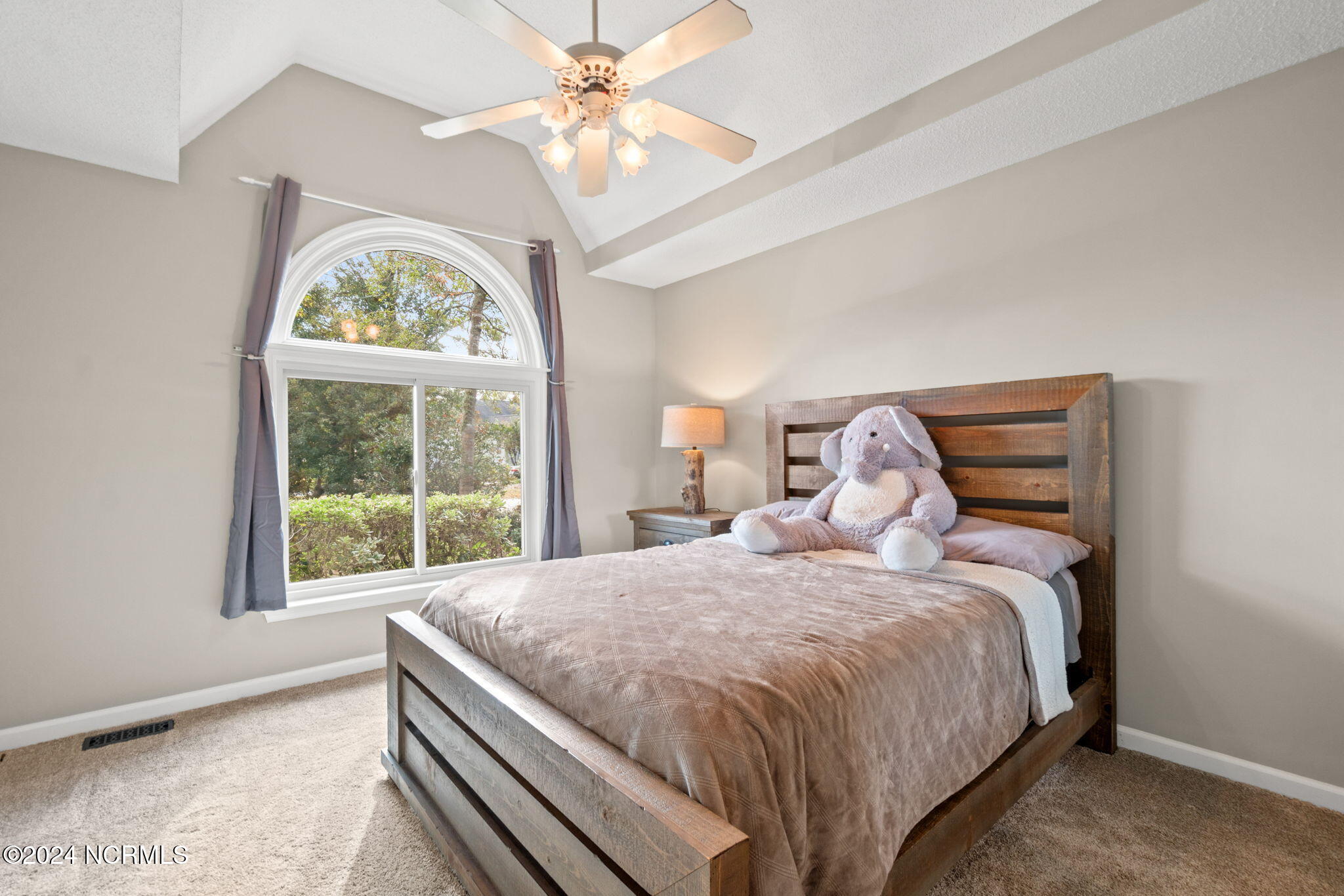 933 Green Pointe Drive