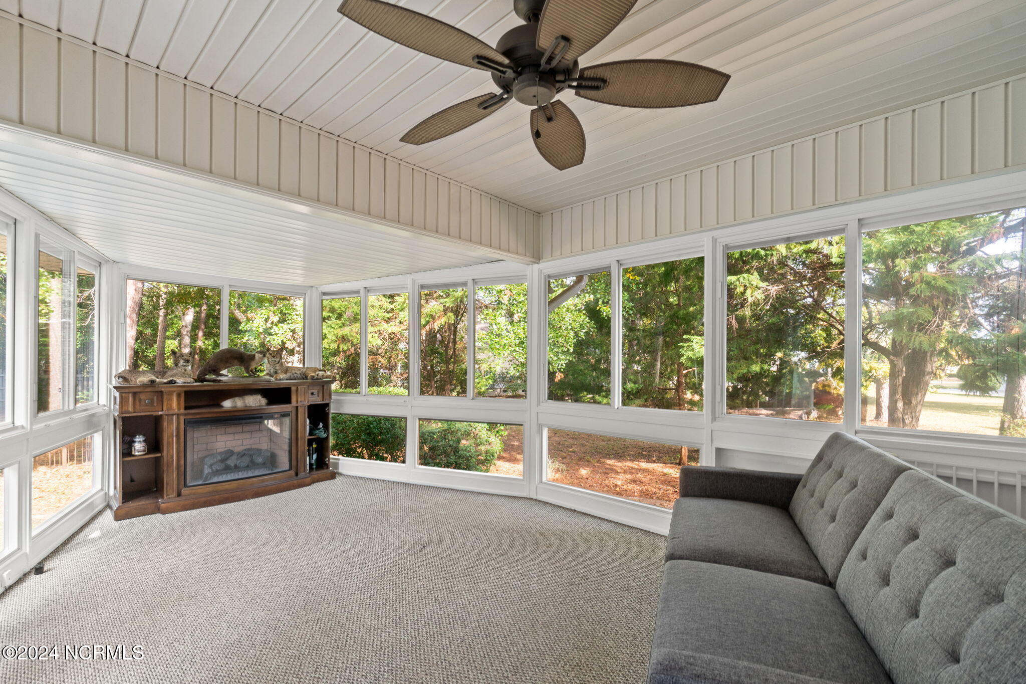 933 Green Pointe Drive