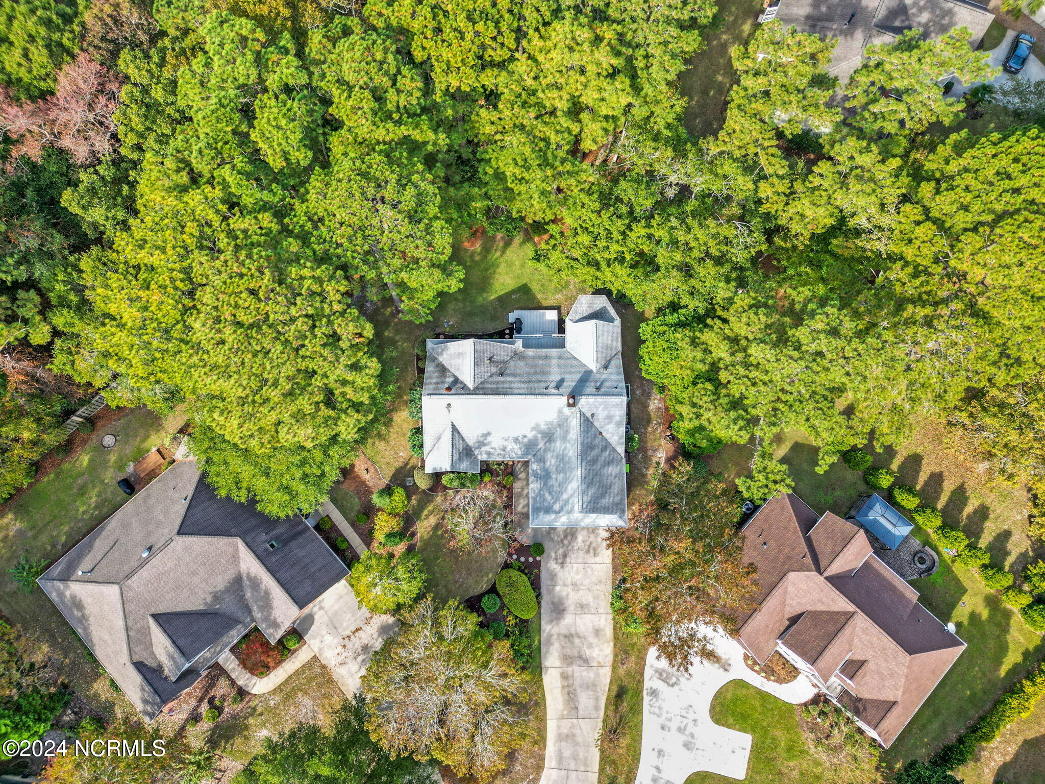 933 Green Pointe Drive