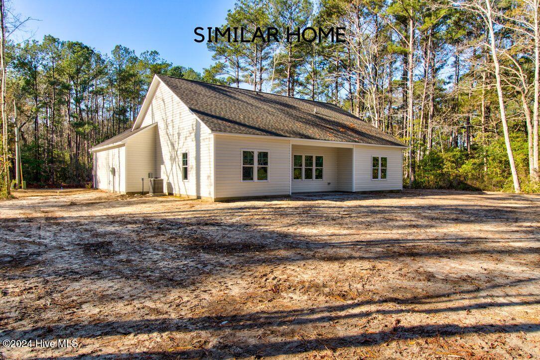 342 Shore Court NW