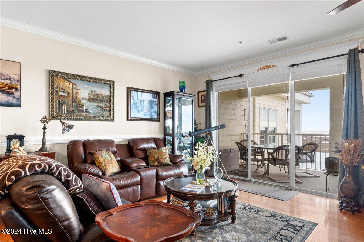 7265 Seashell Lane SW 609
