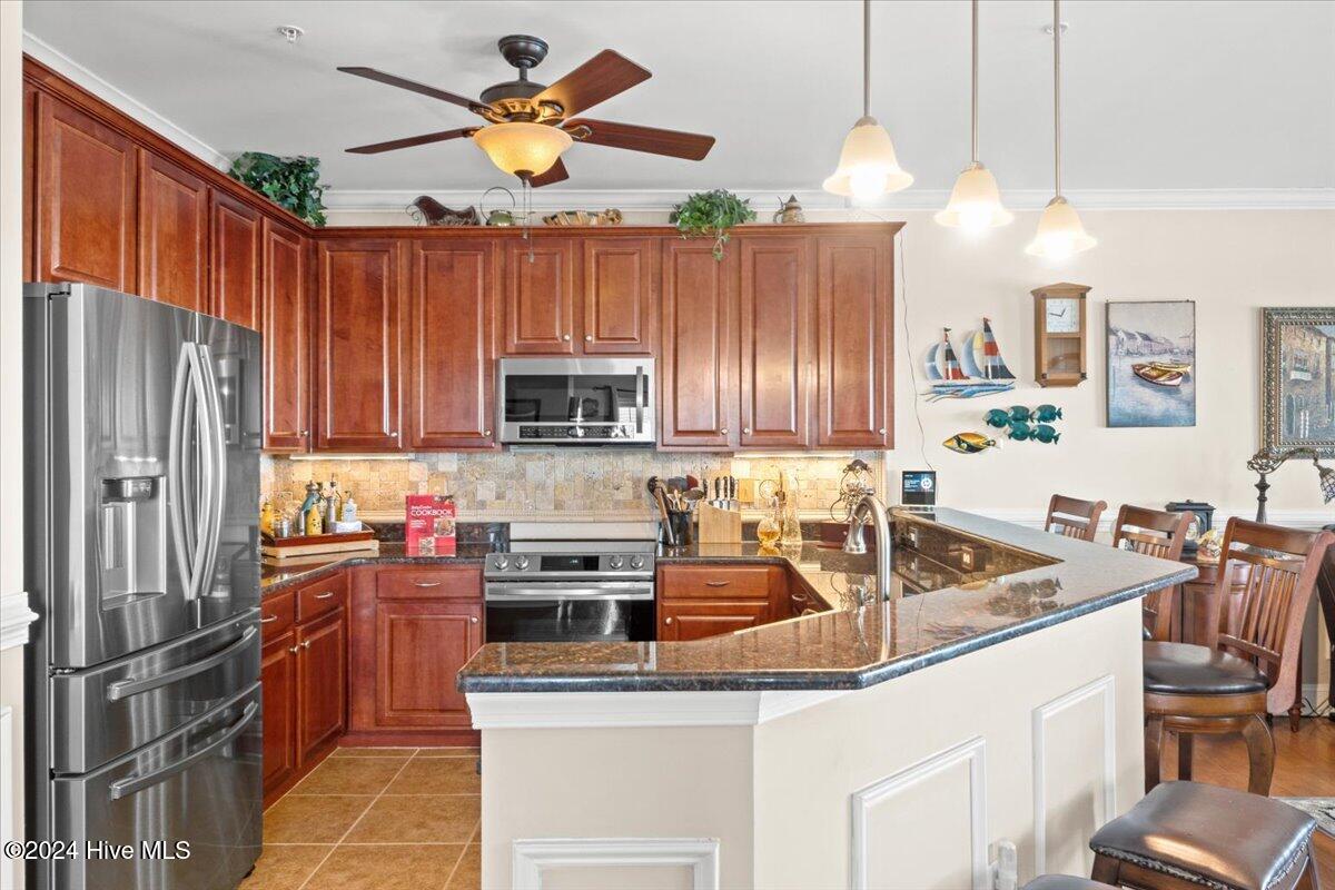 7265 Seashell Lane SW 609