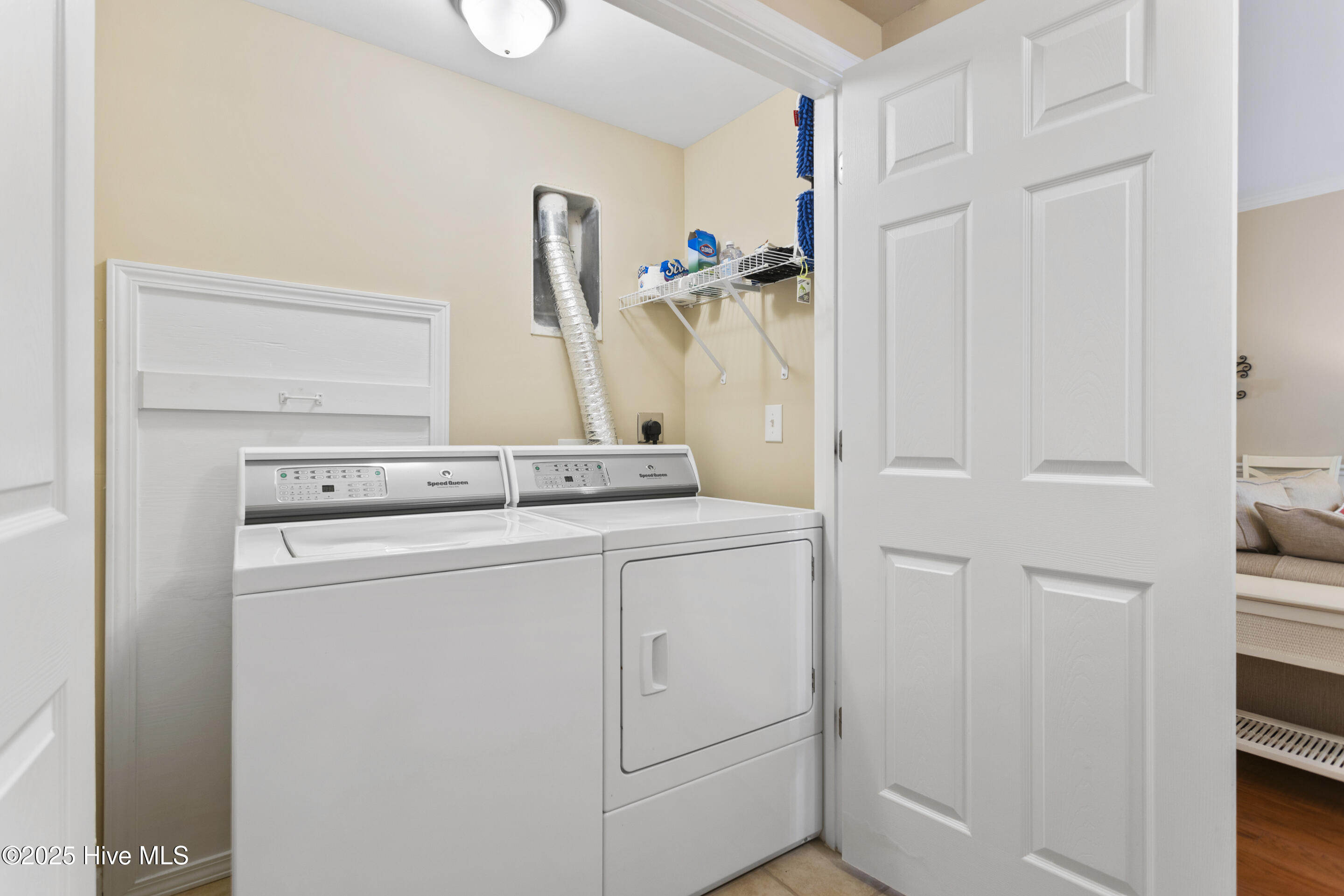 7620 High Market Street 3