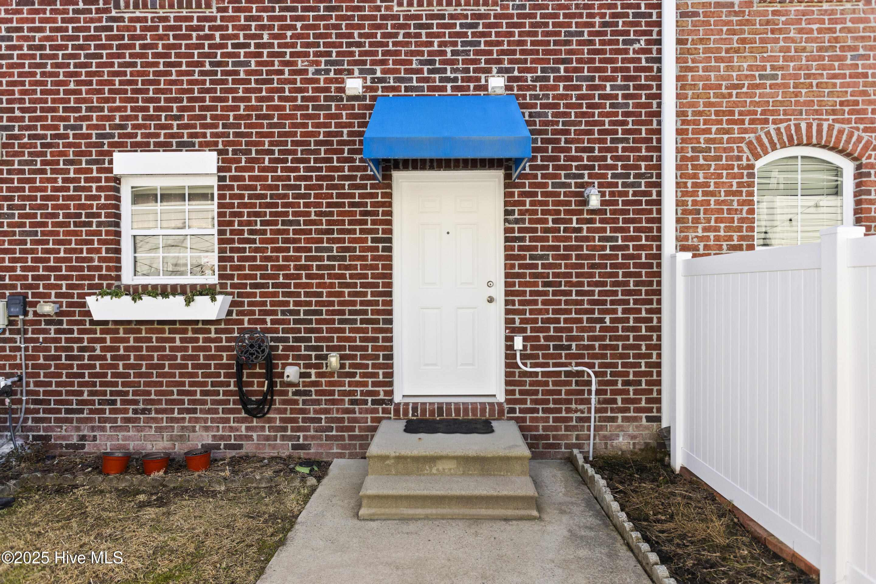 7620 High Market Street 3