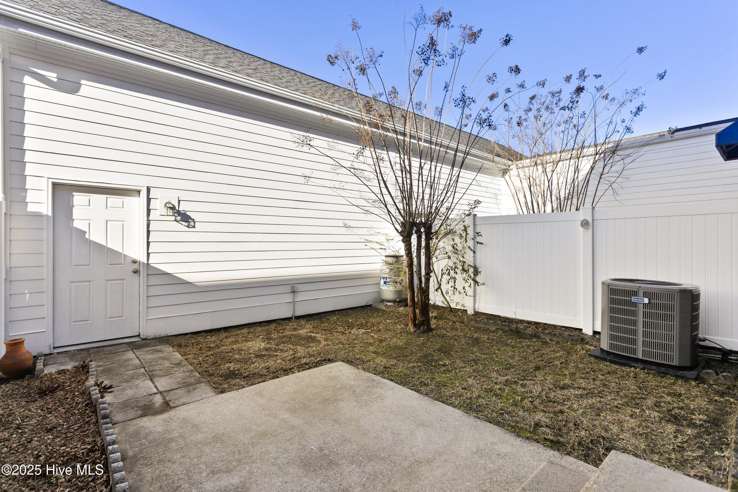 7620 High Market Street 3