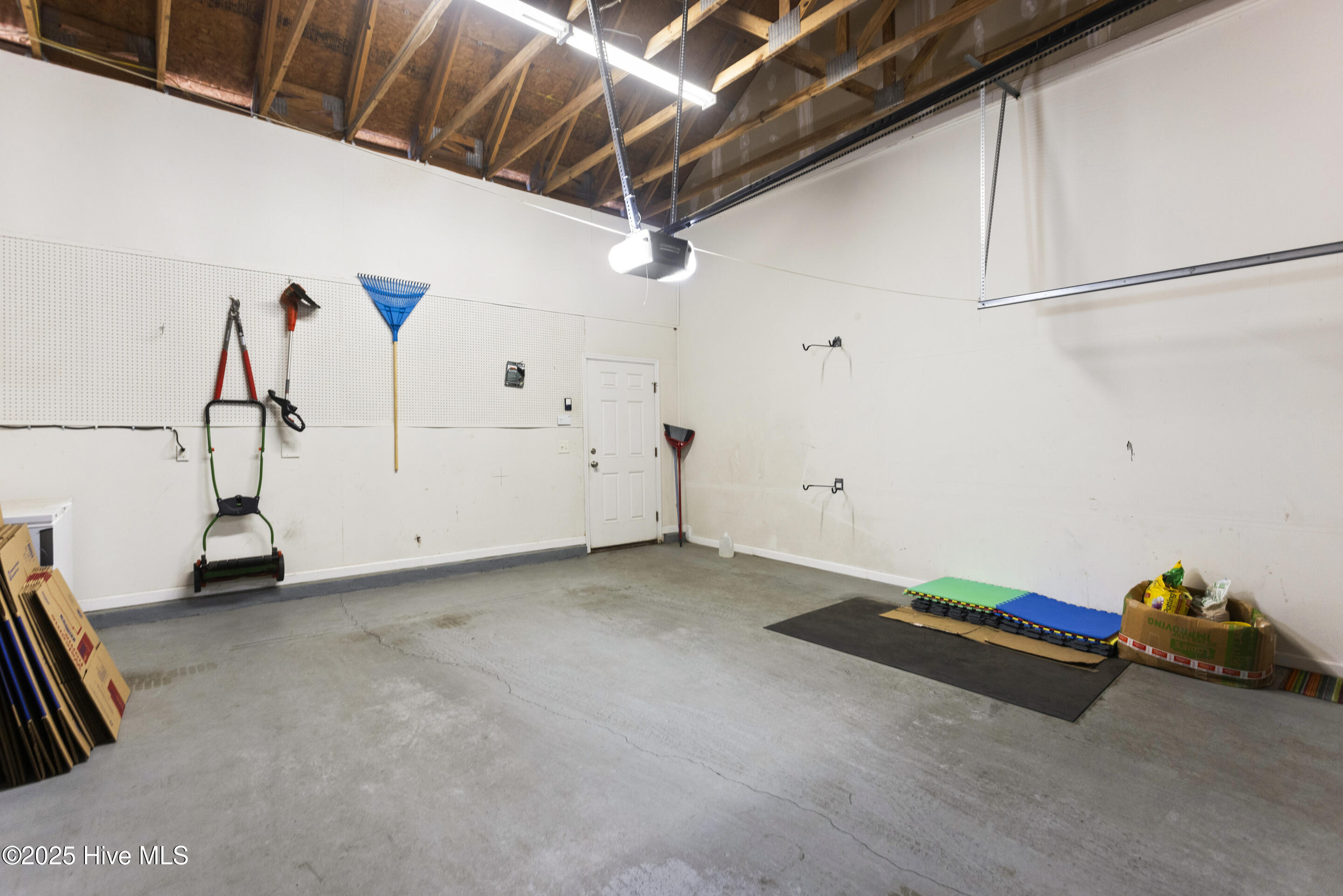 7620 High Market Street 3