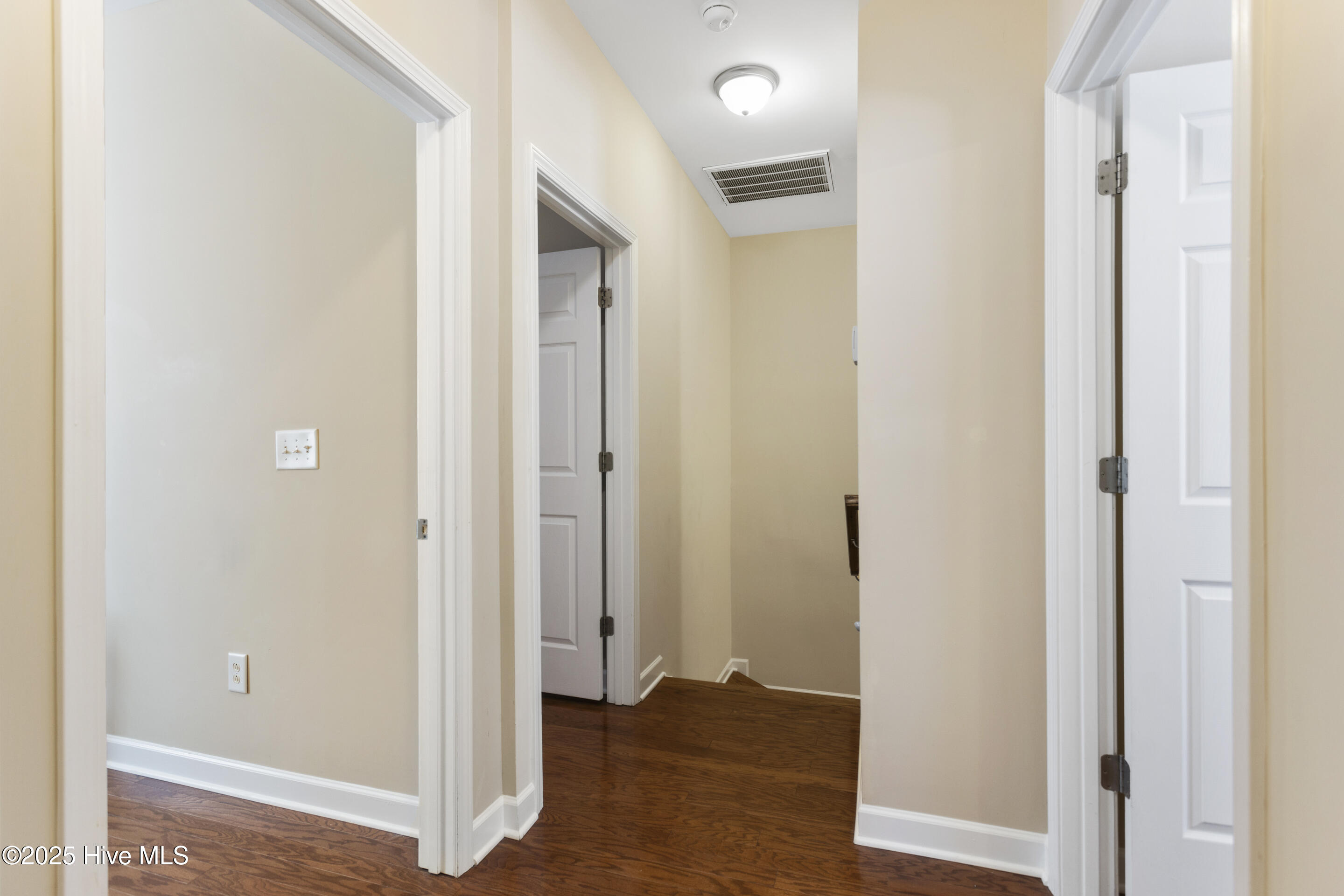 7620 High Market Street 3