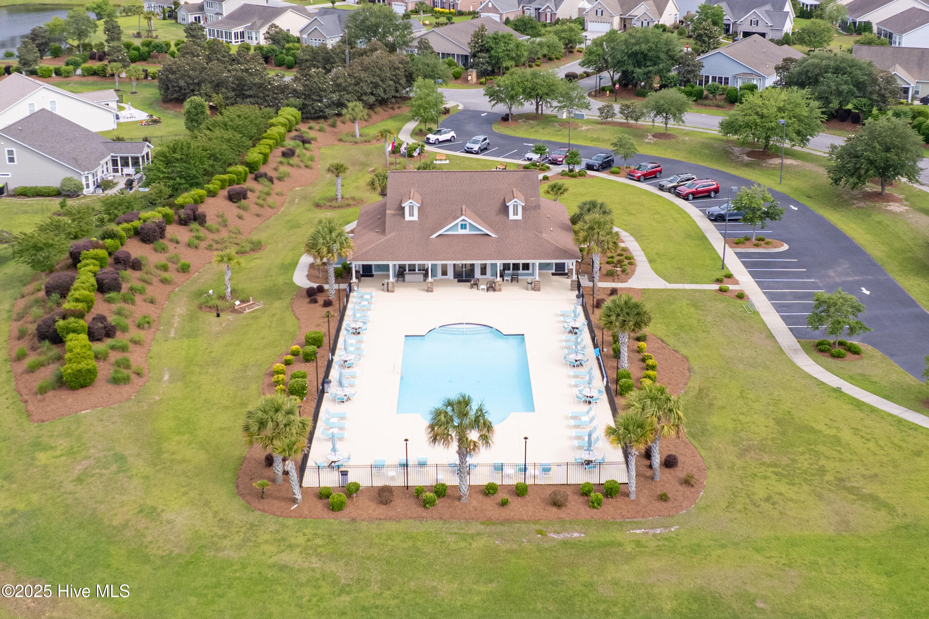 691 Marbella Court NW