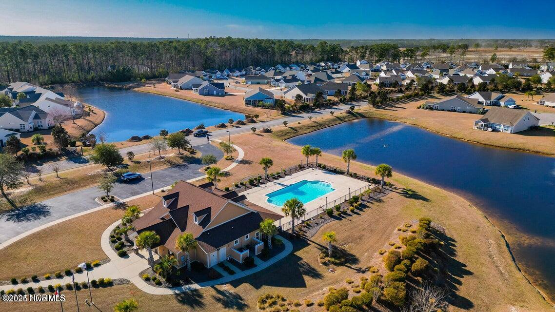 691 Marbella Court NW