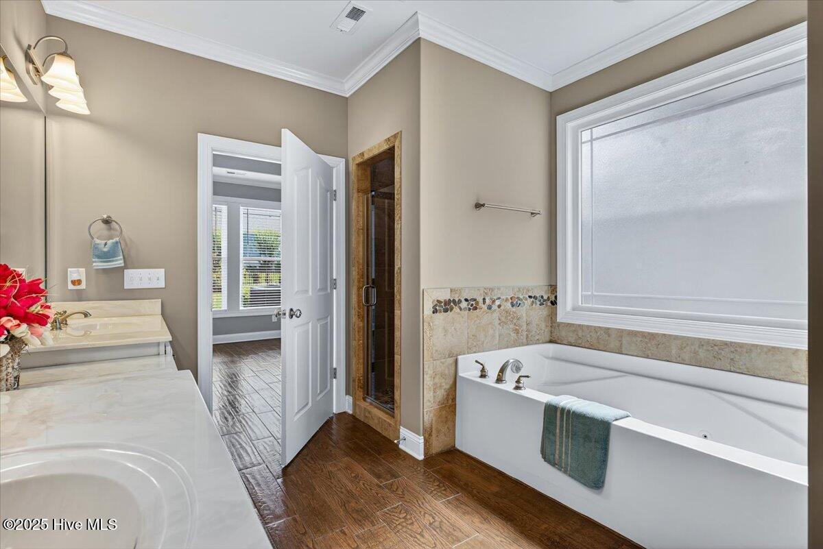 208 Brookwood Park Court