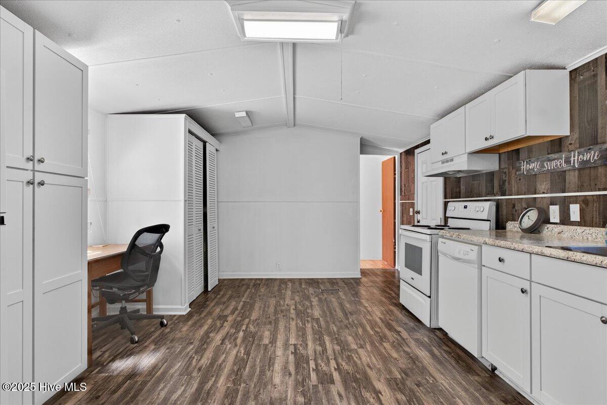 724 Dogwood Drive