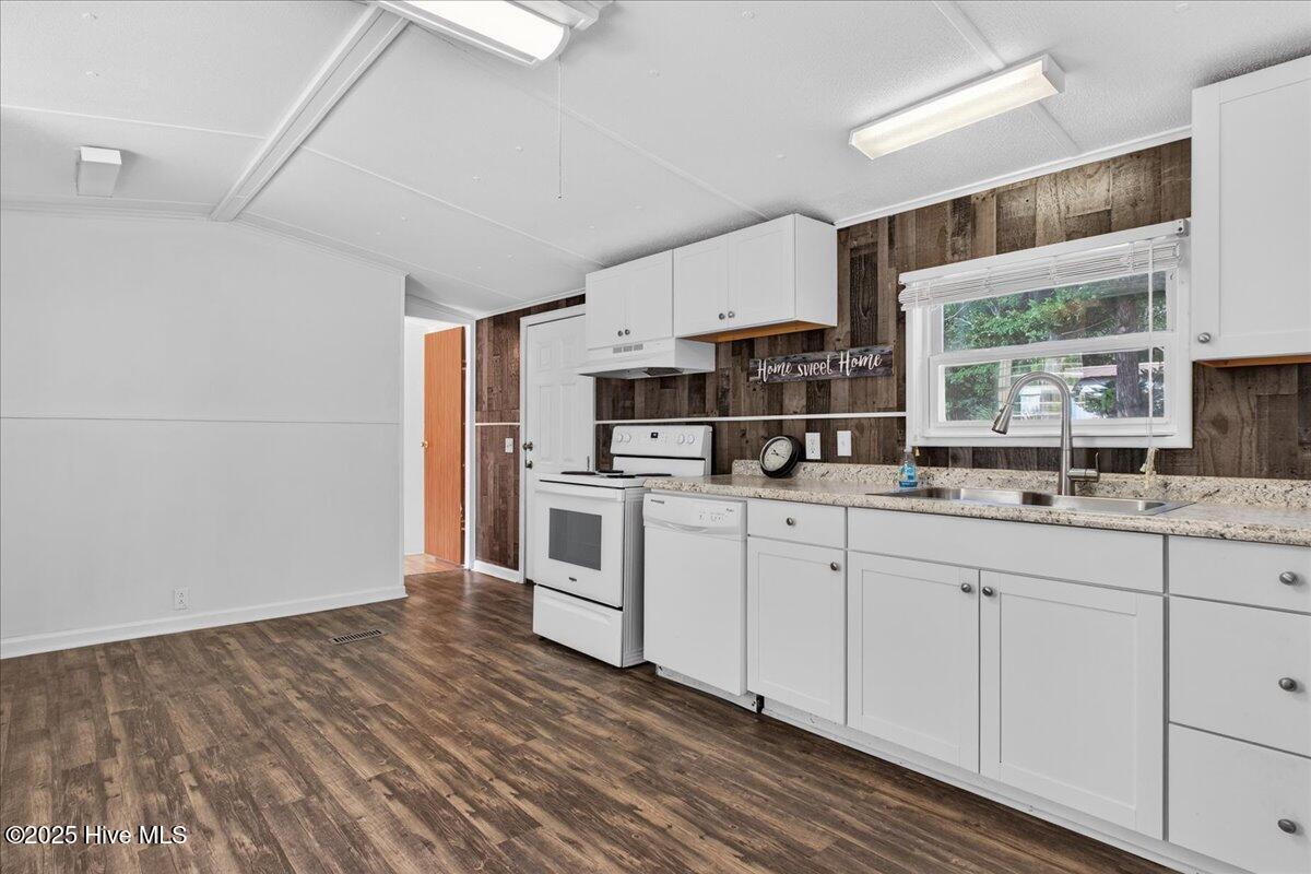 724 Dogwood Drive