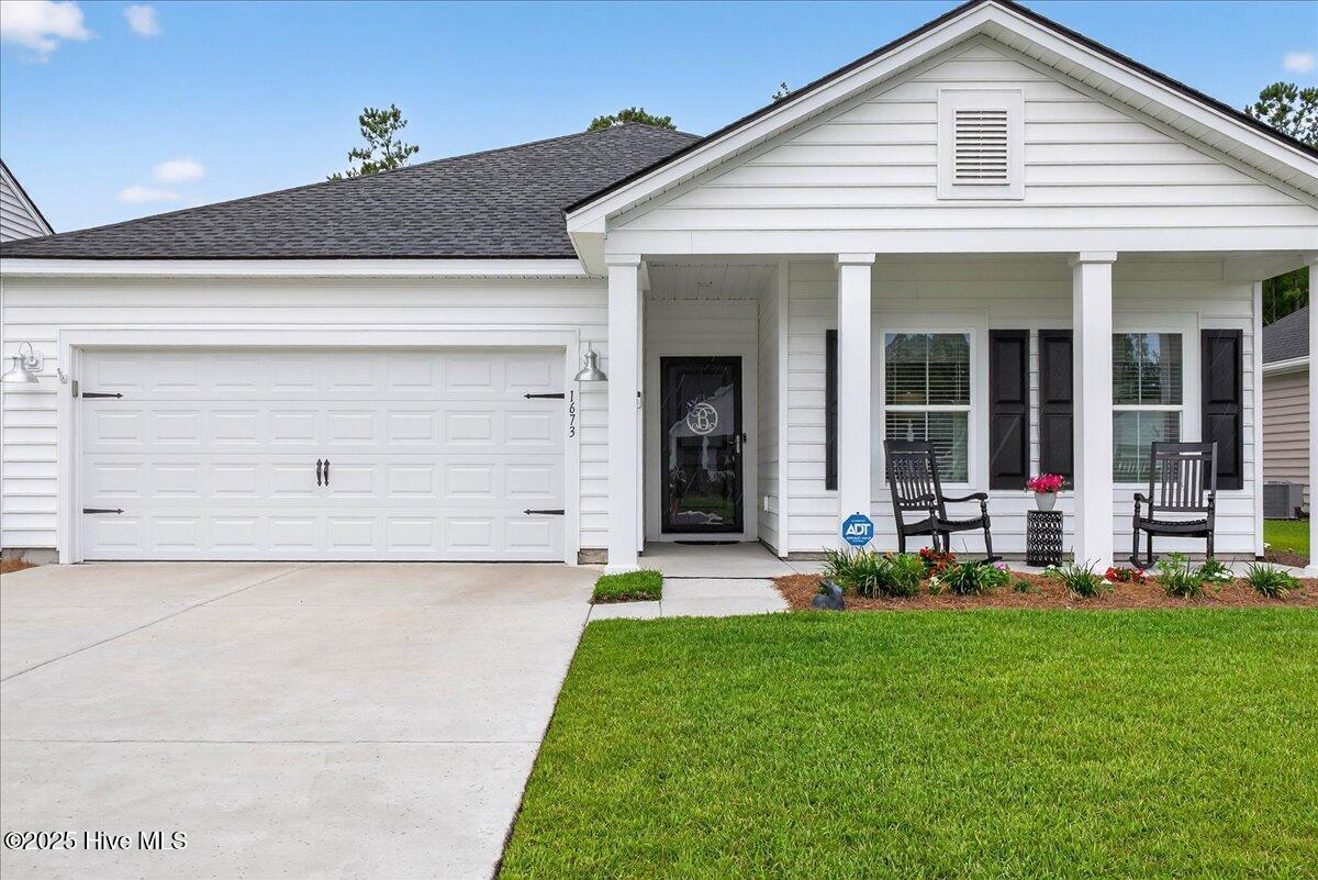 1673 White Starfish Court