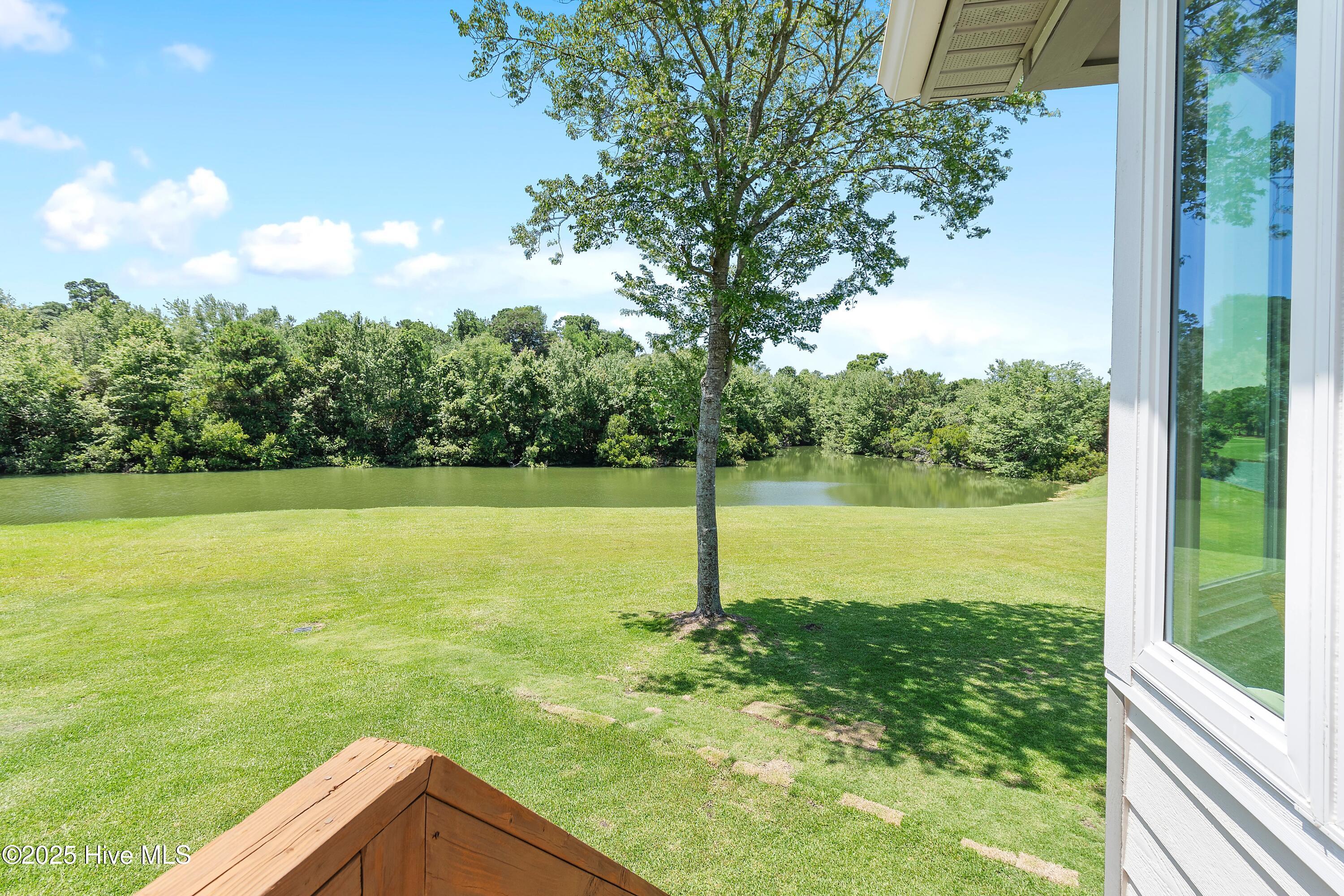 188 Edgewater Circle