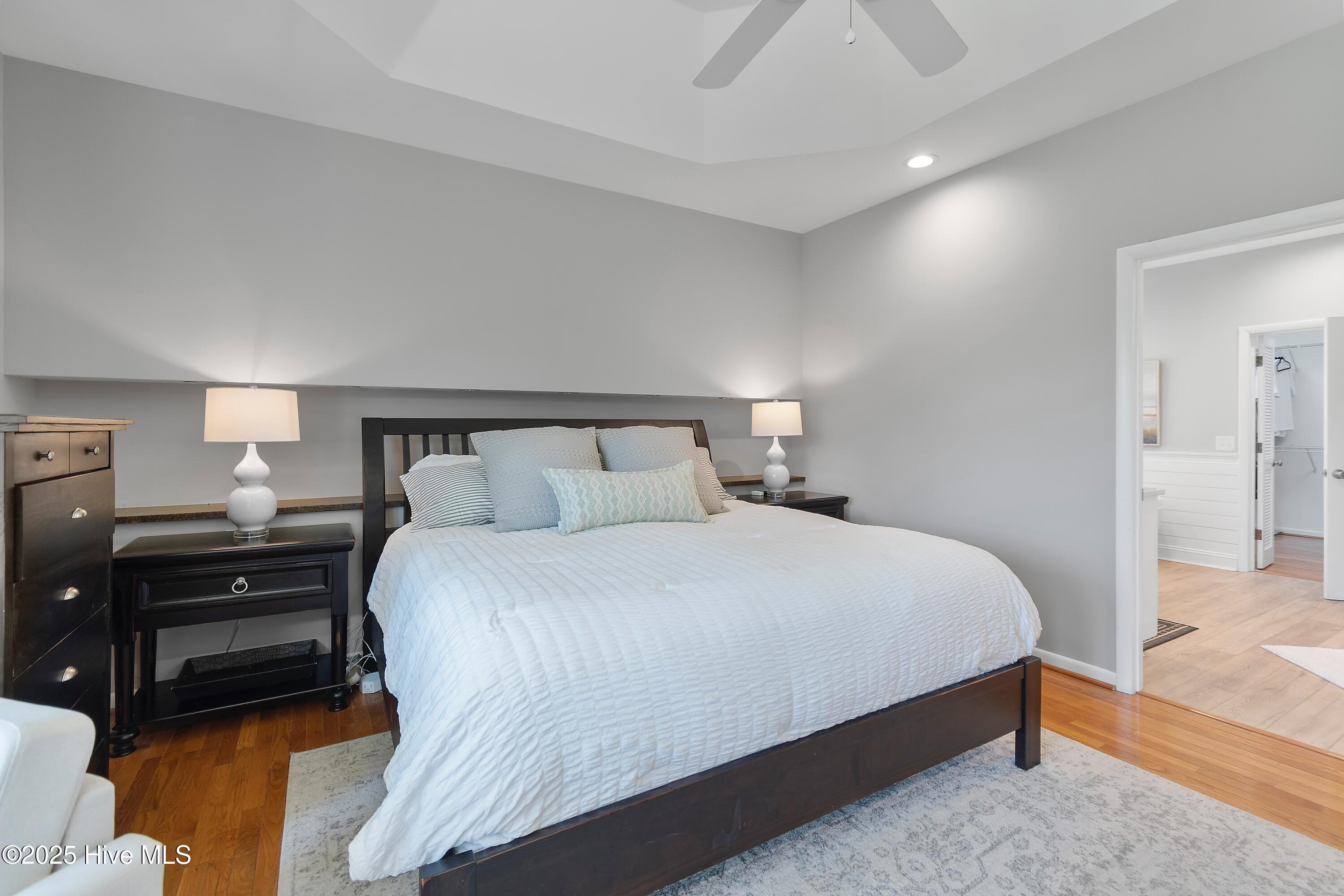 188 Edgewater Circle