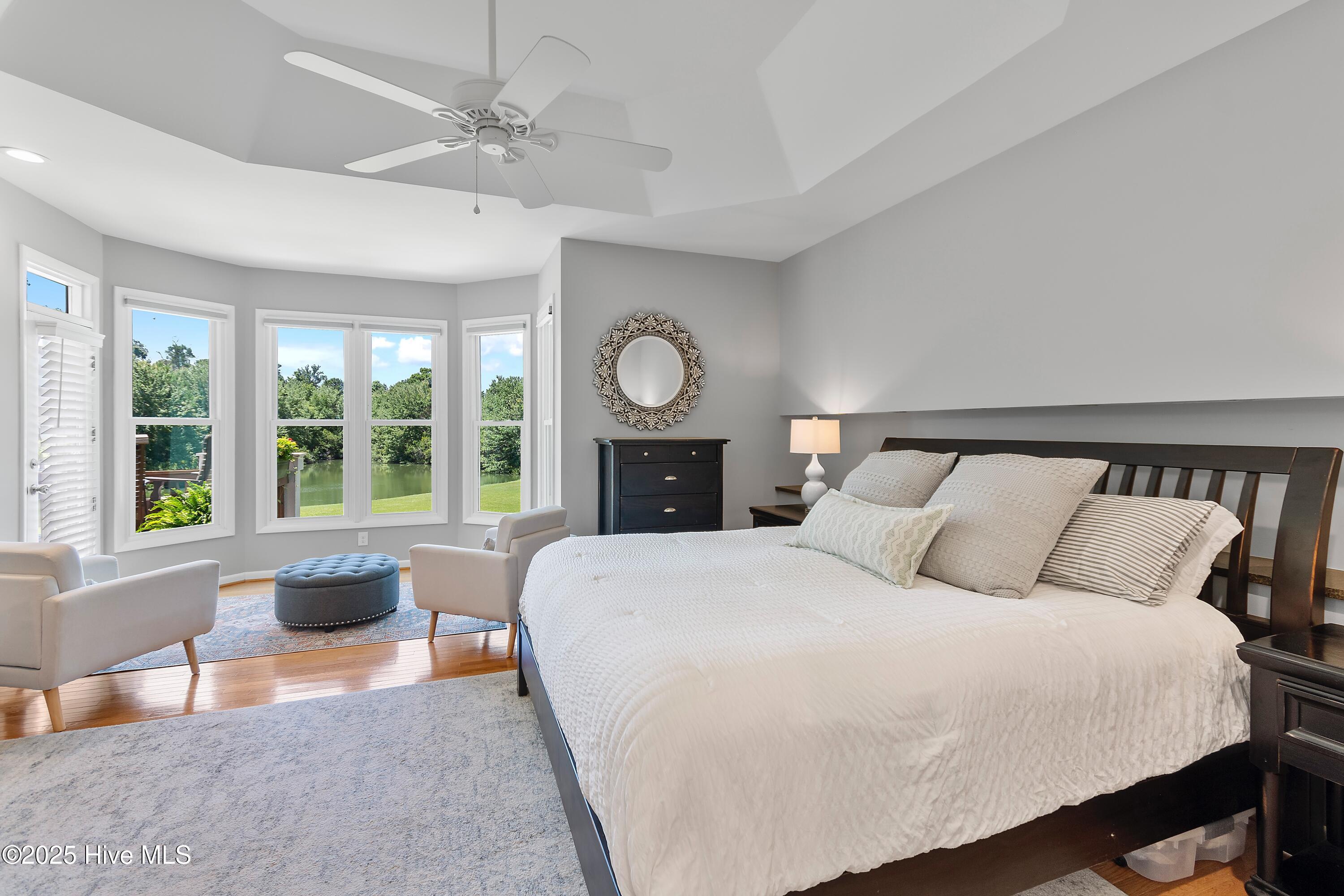 188 Edgewater Circle