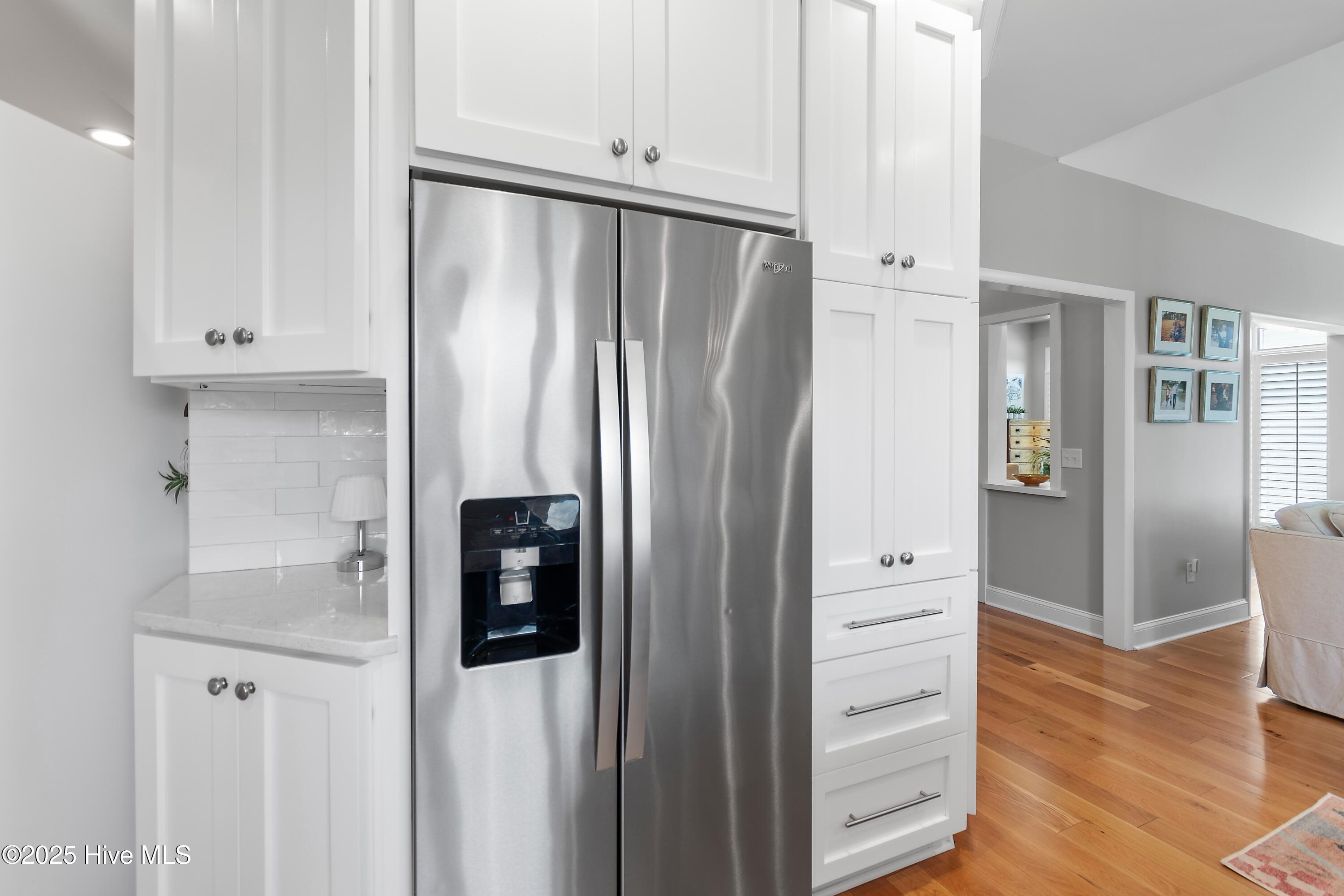 188 Edgewater Circle