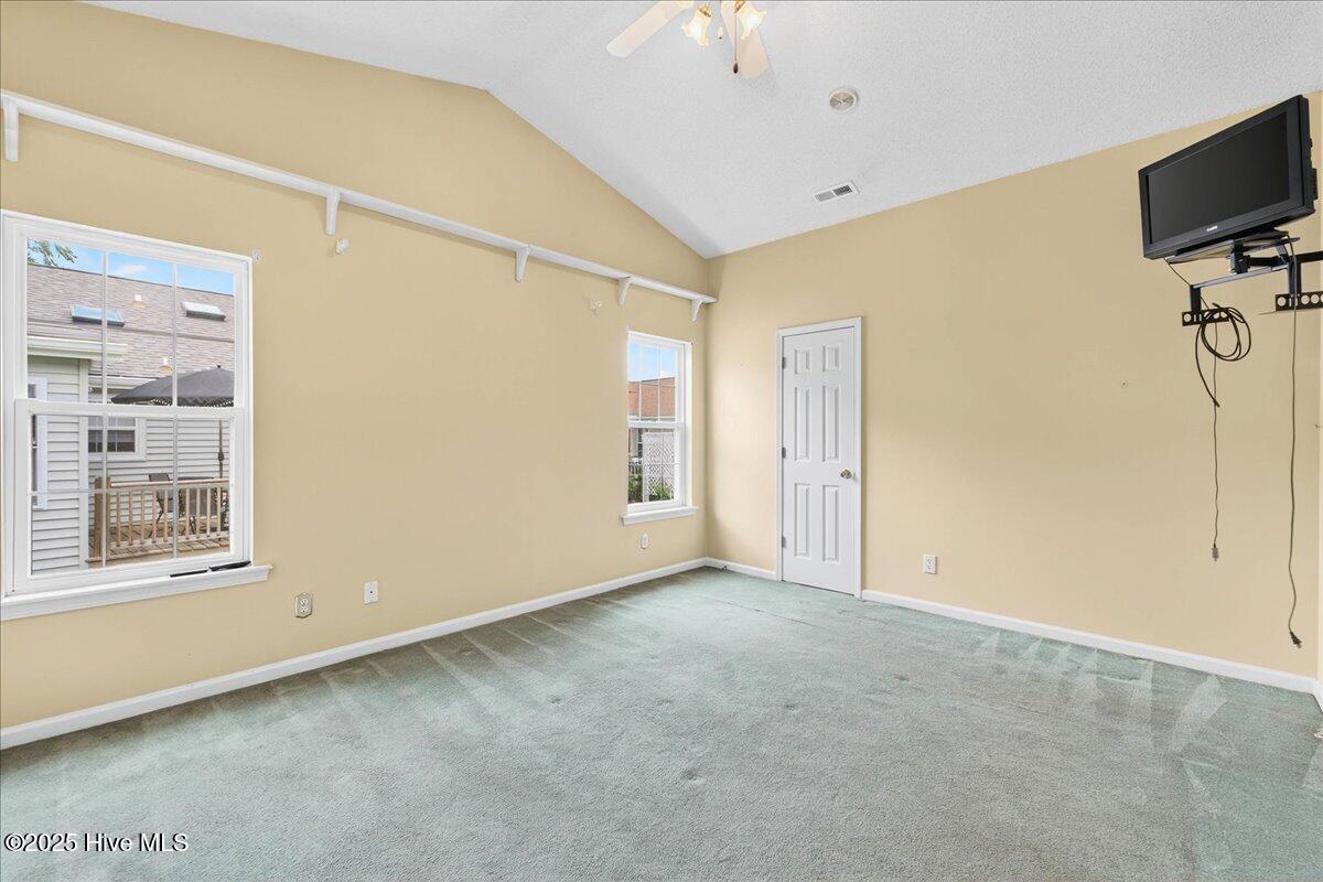 434 Deer Path
