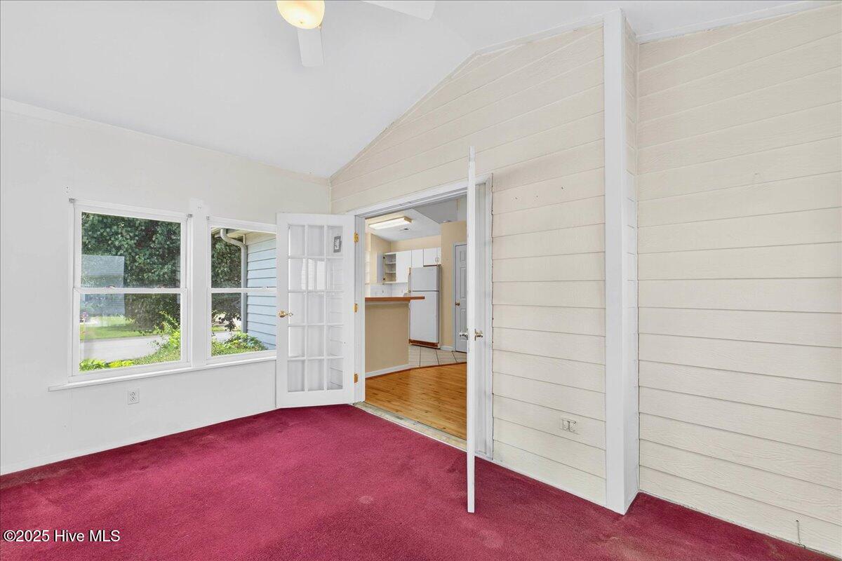 434 Deer Path