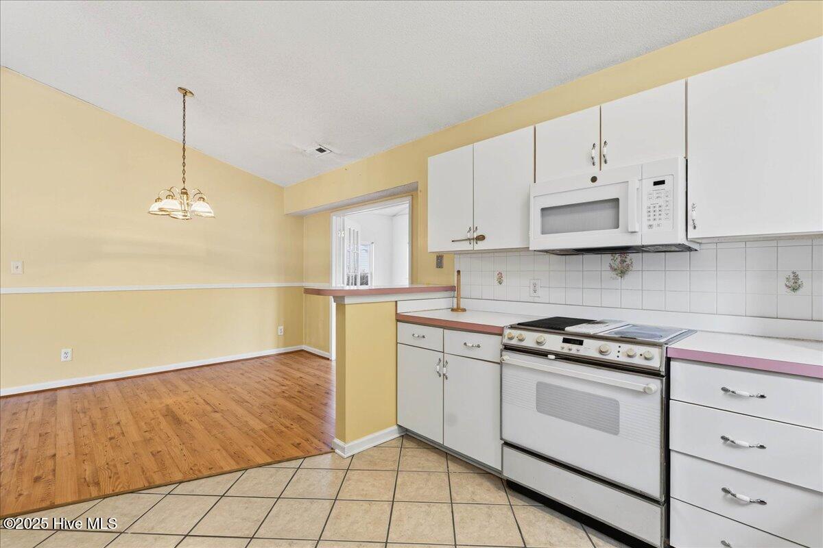 434 Deer Path