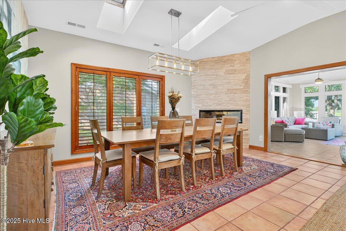 1021 Captain Adkins Drive SE