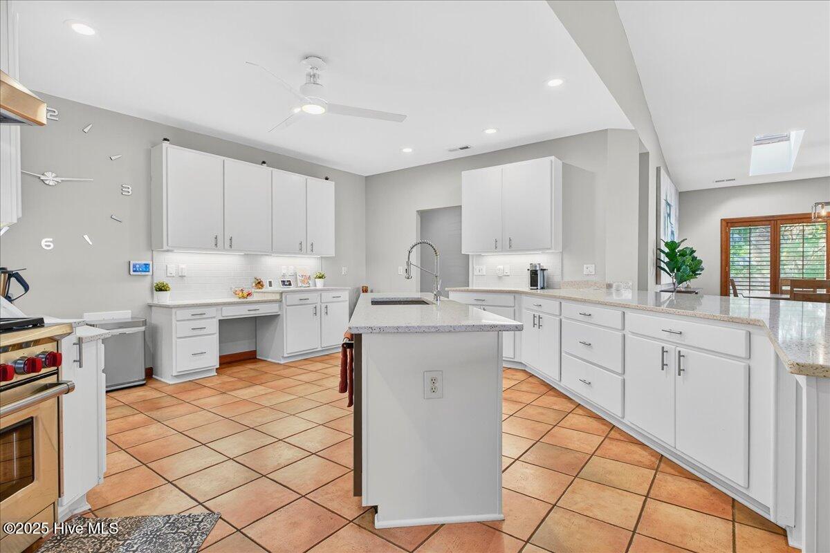 1021 Captain Adkins Drive SE