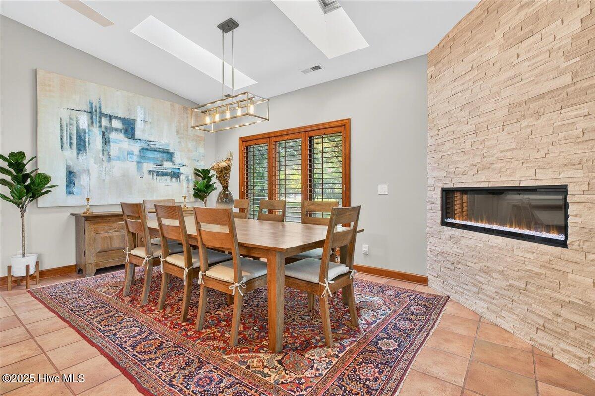 1021 Captain Adkins Drive SE