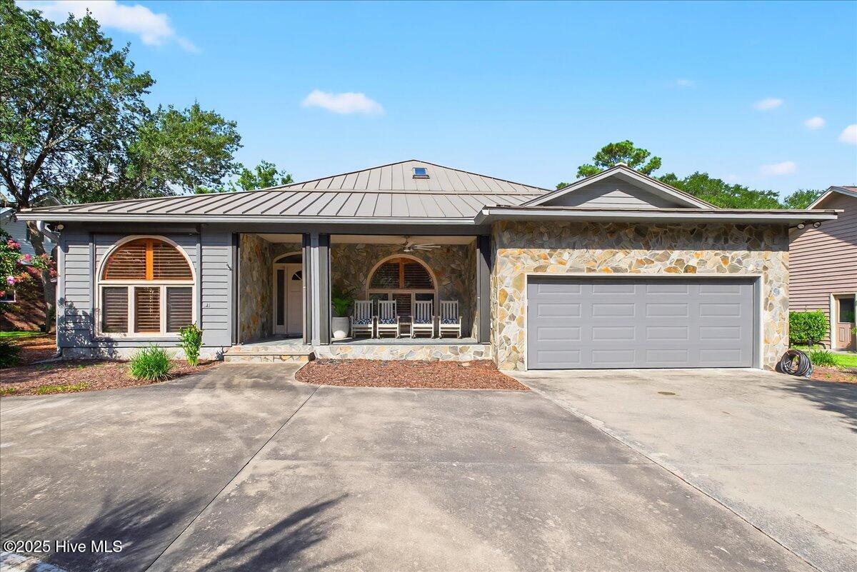 1021 Captain Adkins Drive SE