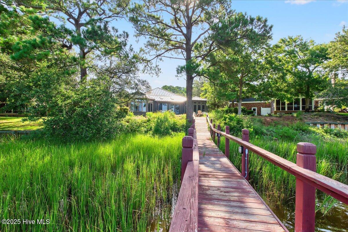 1021 Captain Adkins Drive SE