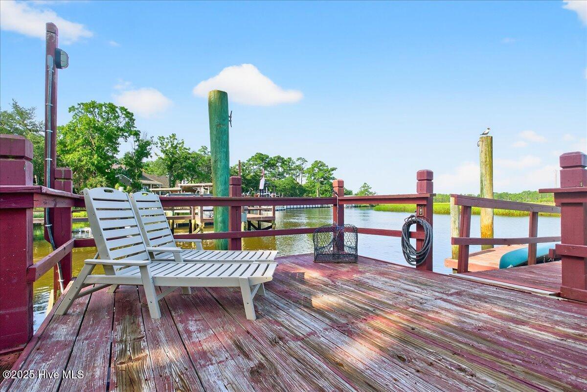 1021 Captain Adkins Drive SE