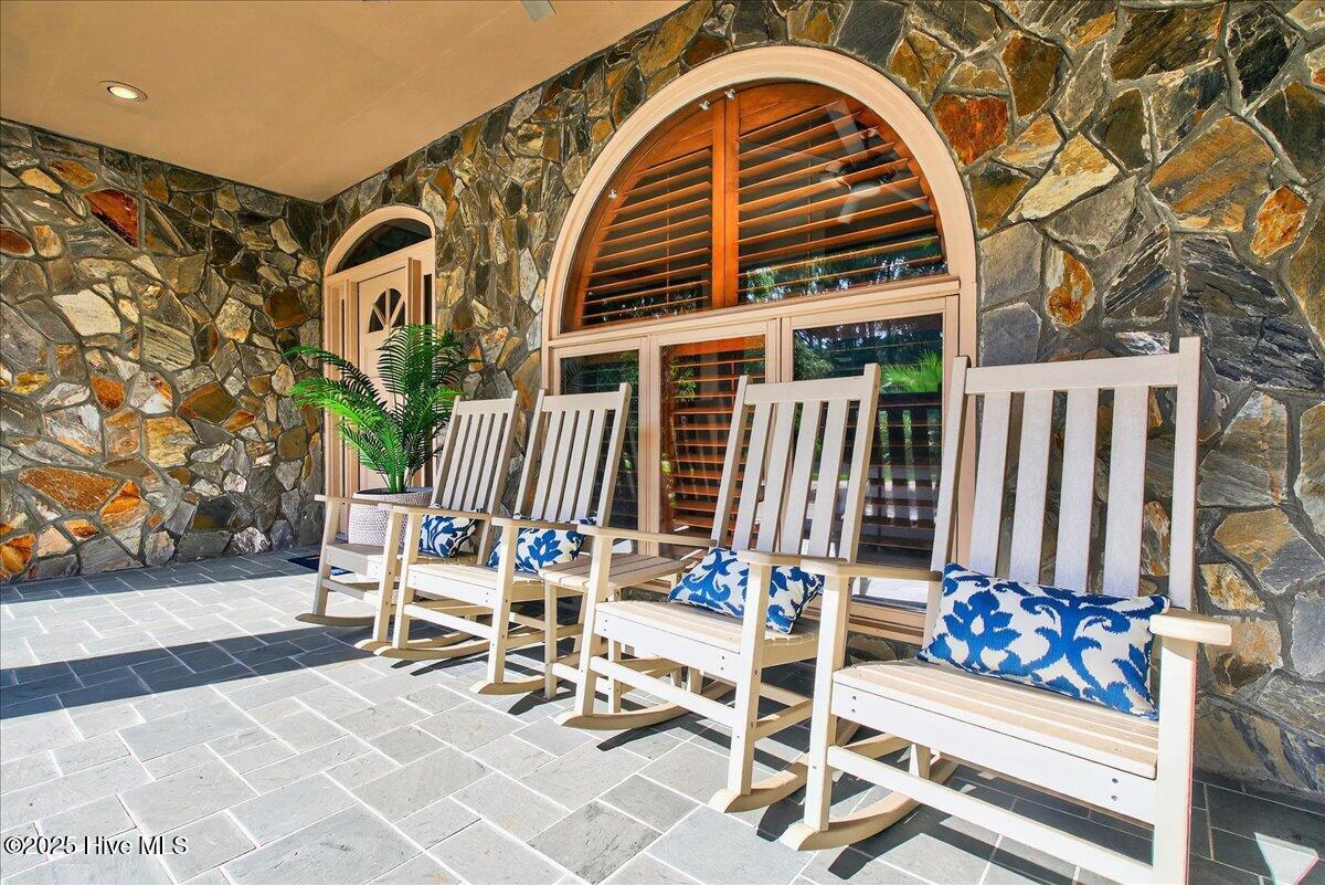 1021 Captain Adkins Drive SE